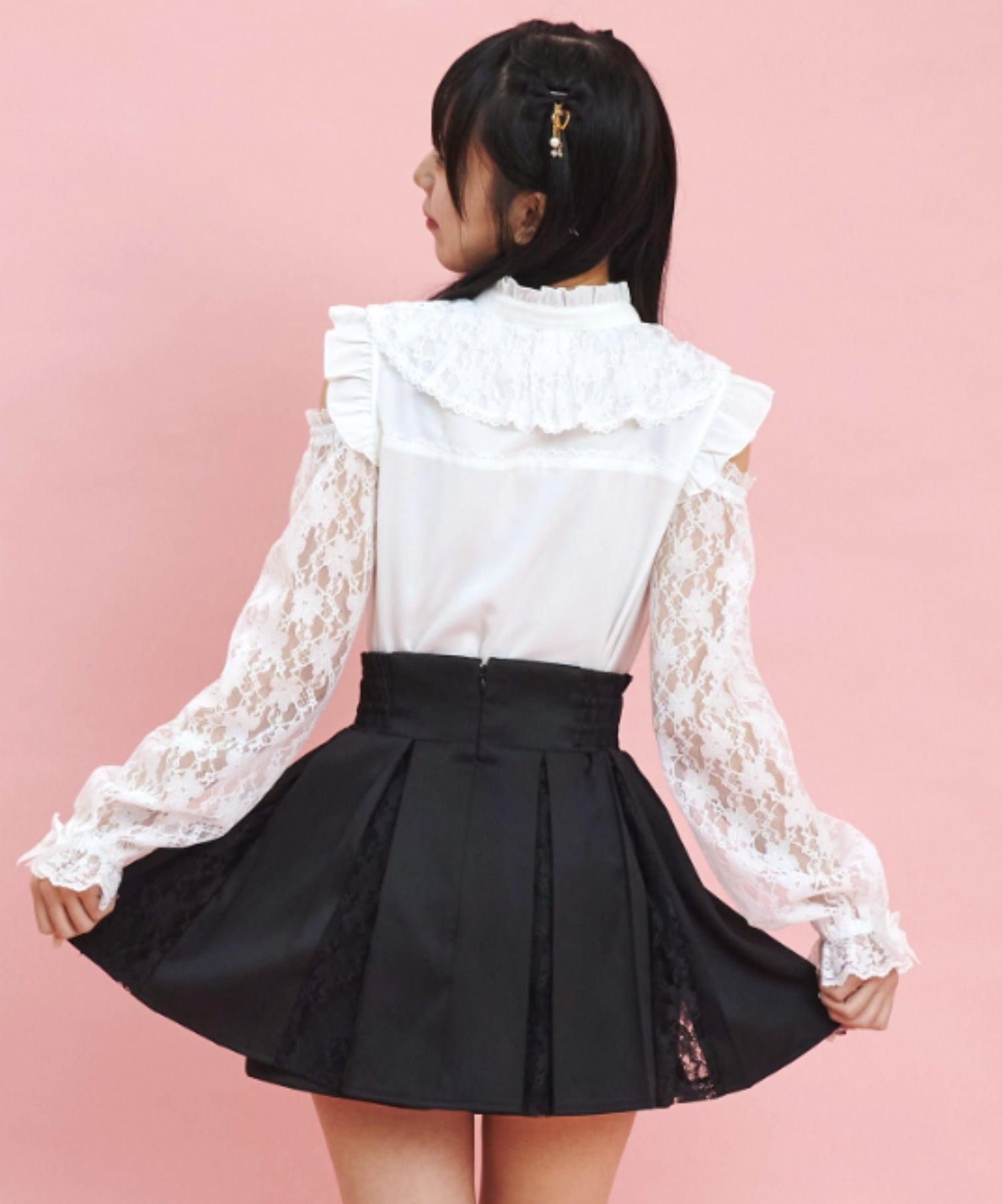 Secret Honey Secret Honey Bustier-style Off-shoulder Lace Sleeve Blouse
