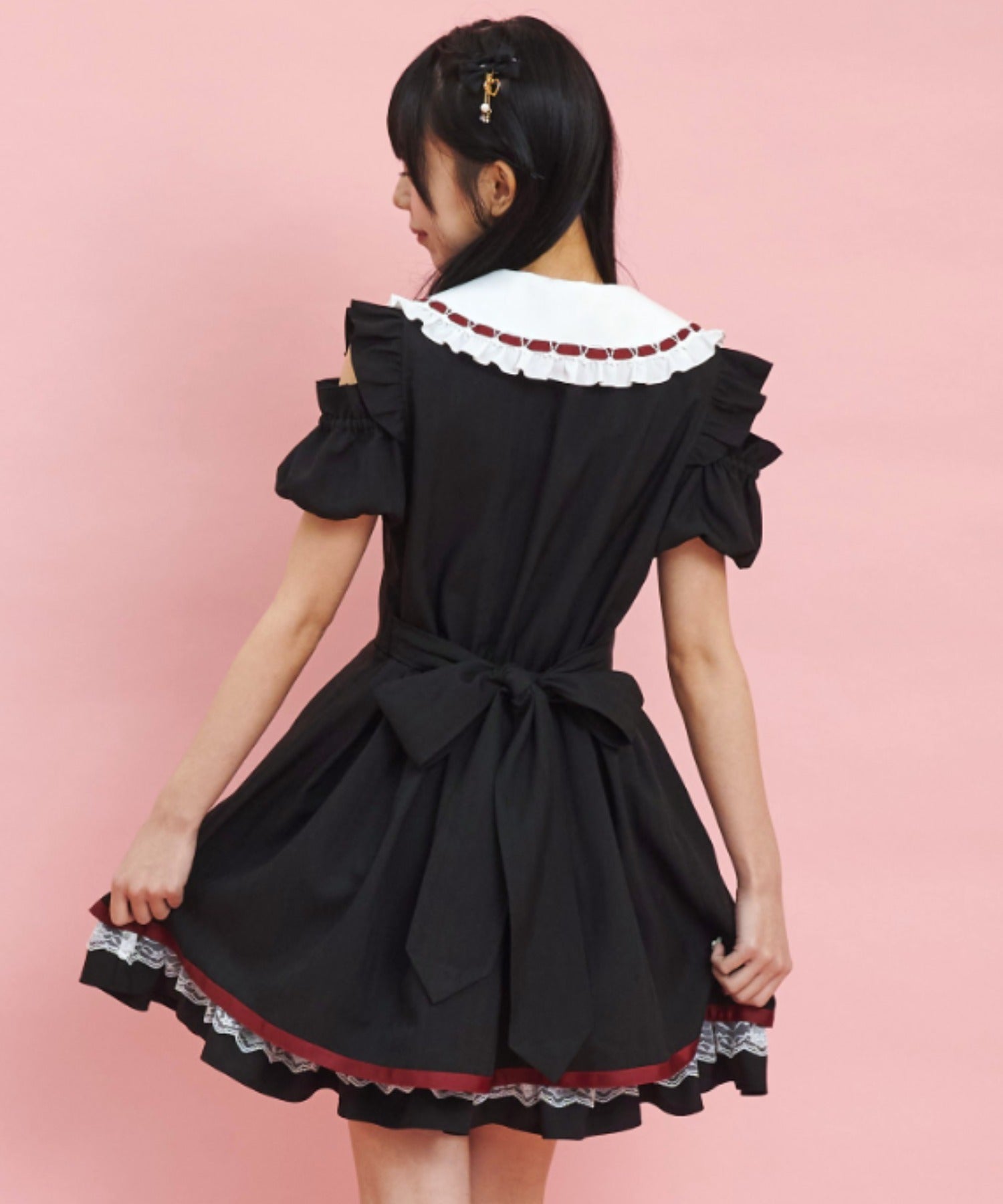 シークレットハニー Secret Honey オープンショルダーバルーン袖ワンピース （クロ） クロ