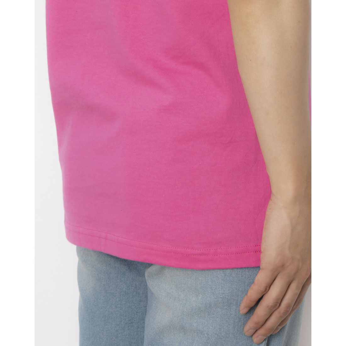 シュプリーム Supreme SUPREME シュプリーム - Tシャツ【BLANK S/S TEE FUCHSIA SUP-ST01】 （FUCHSIA） FUCHSIA