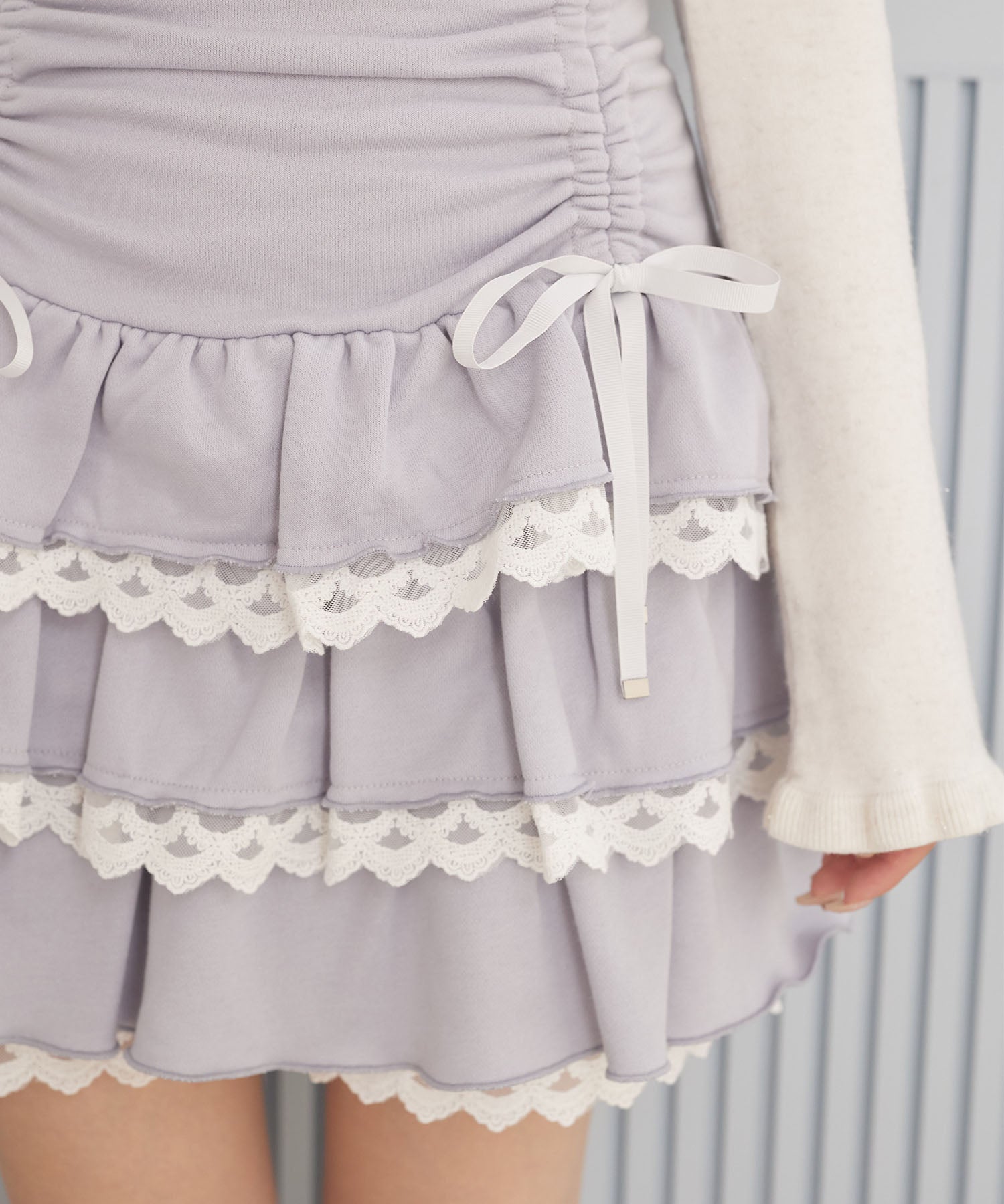 スユン Suyunn リボン付きドロストレースフリルスカート ブルー