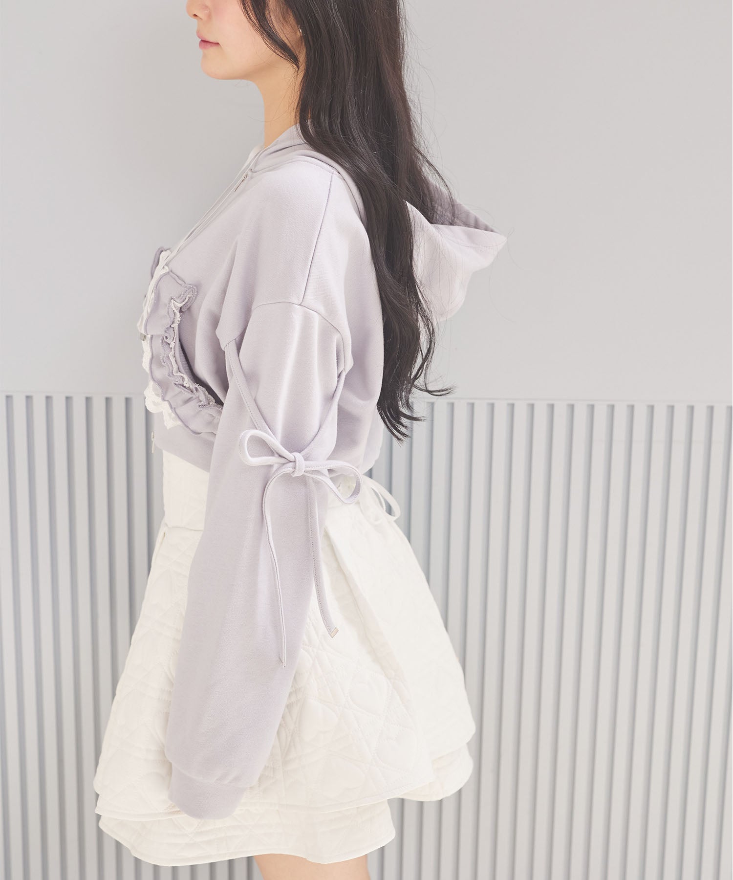 スユン Suyunn リボン付きレースフリルパーカー ブルー