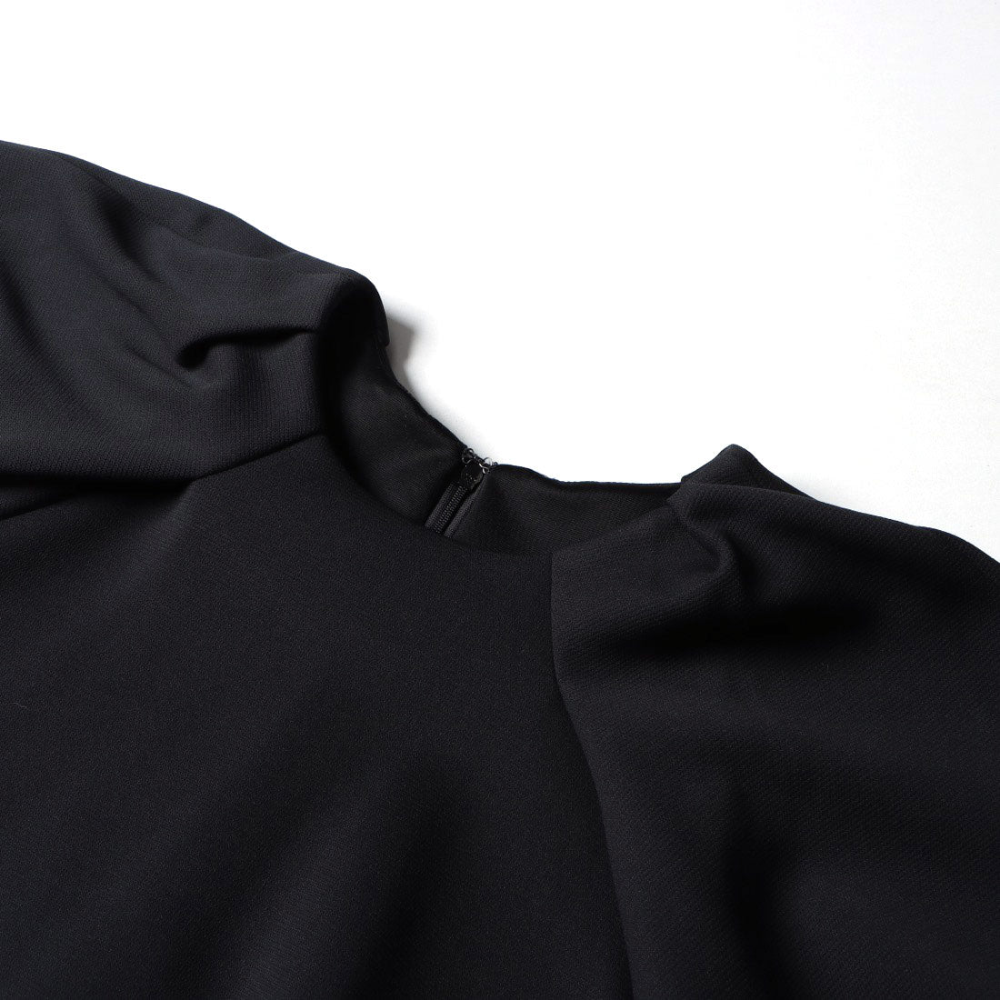 センソユニコ Sensounico LrdR CLOCHE プルオーバー （カーキ） カーキ