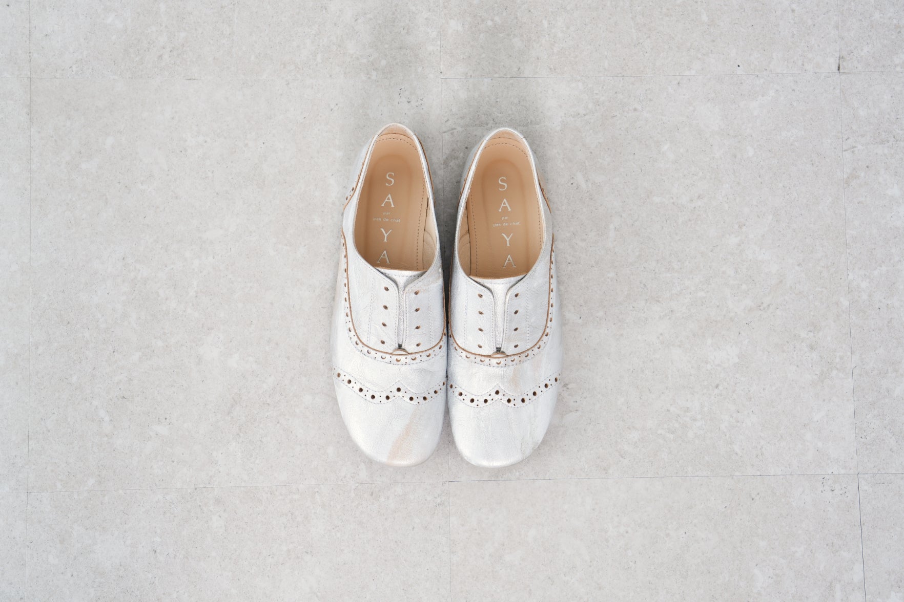 sayaページ Saya flat slip-on oxford shoes