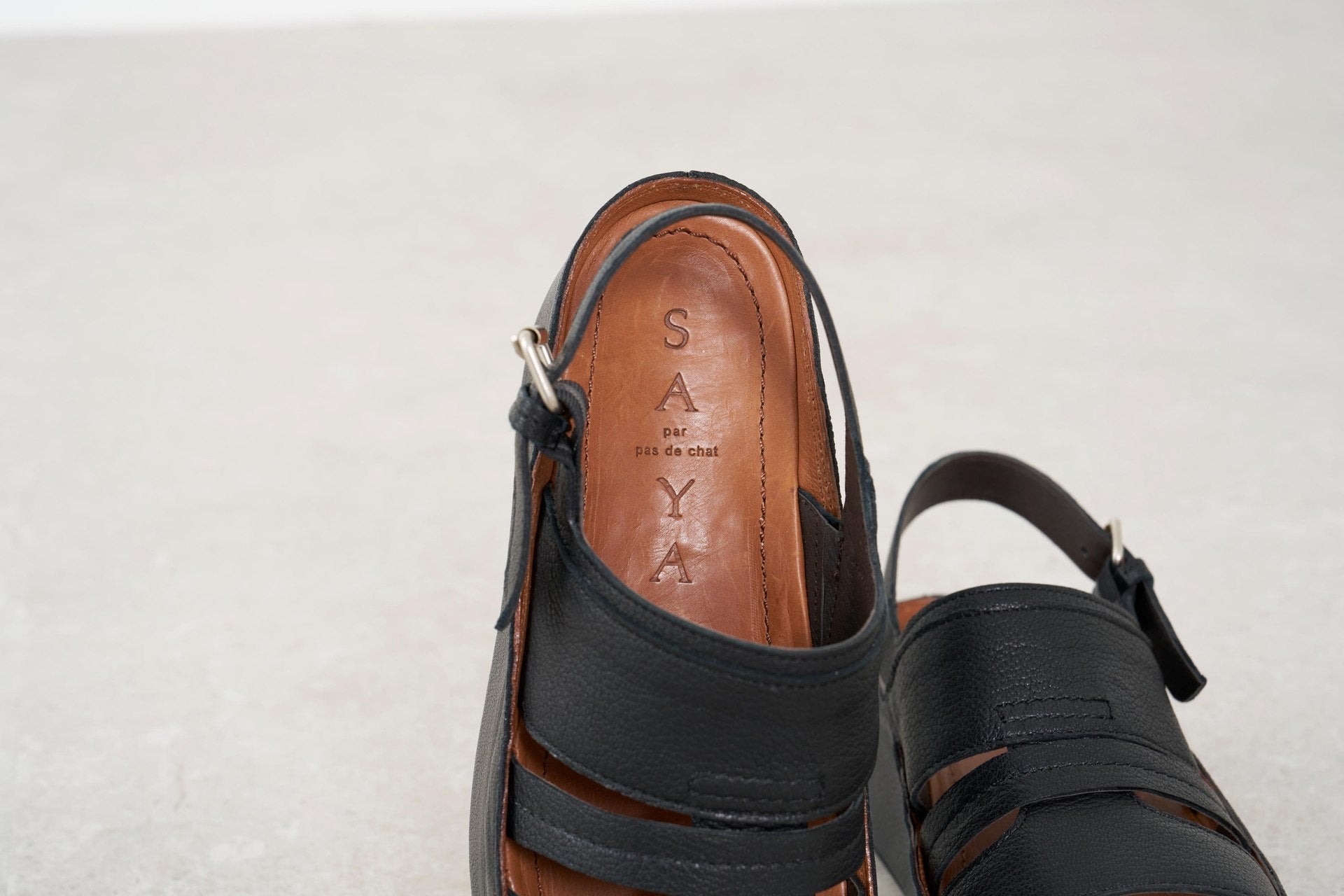 Saya SAYA 4.5cm Thick-soled Genuine Leather Platform Sandals