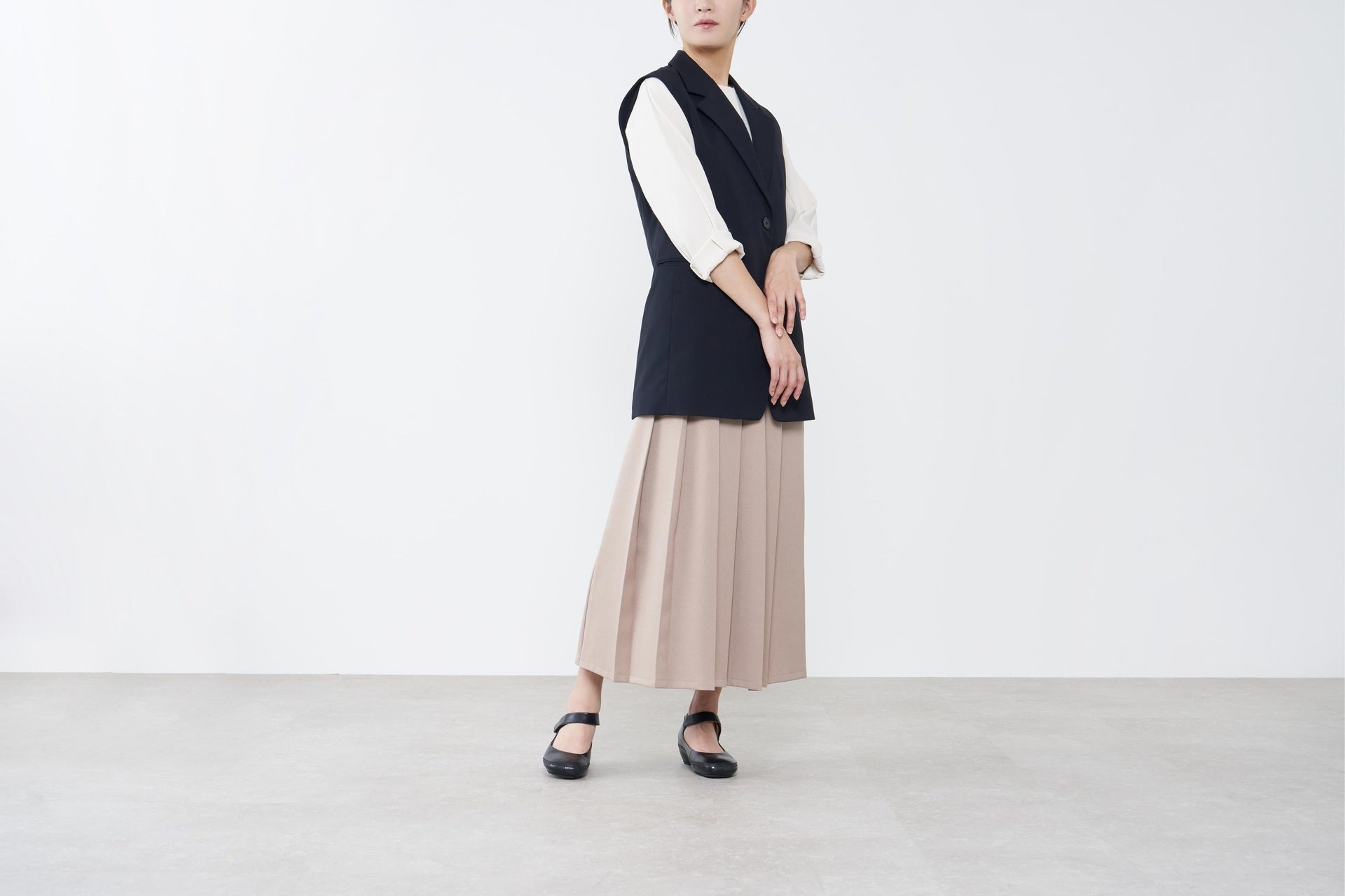 サヤ SAYA 4cmプラット製法アンクルベルトシューズ （ダークブラウン） ダークブラウン