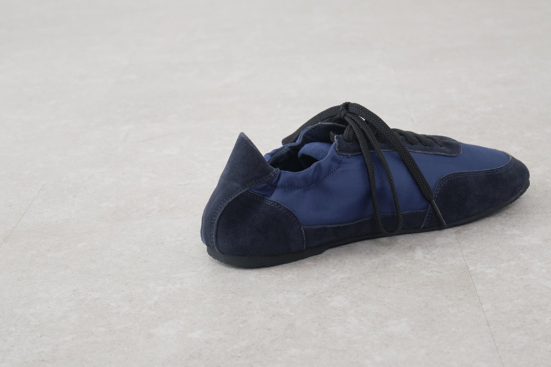 Saya SAYA Low-Tech Slim Sneakers