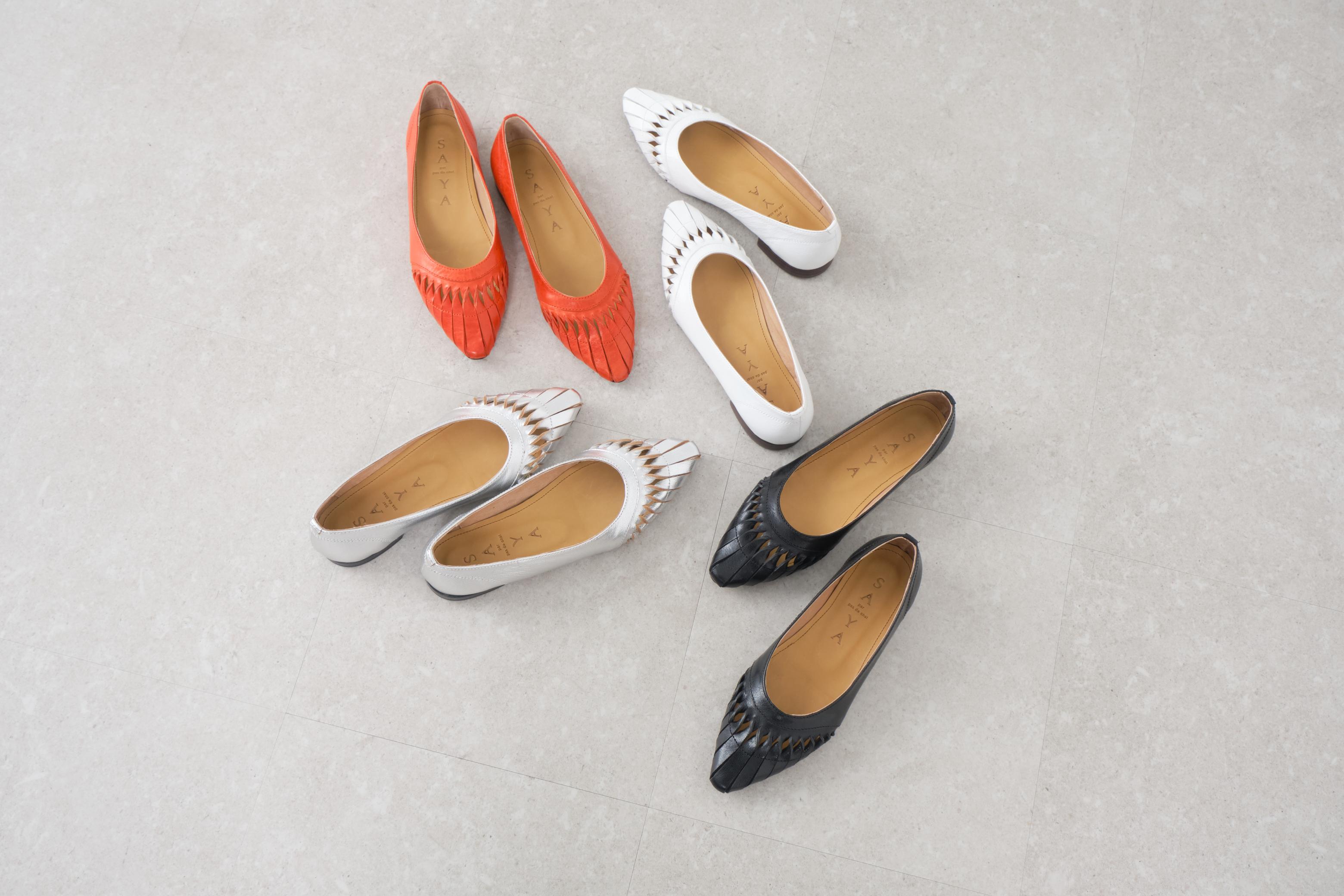 サヤ SAYA フラット本革ポインテッドトゥボロネーゼ製法クラフトパンプス （ブラック） ブラック