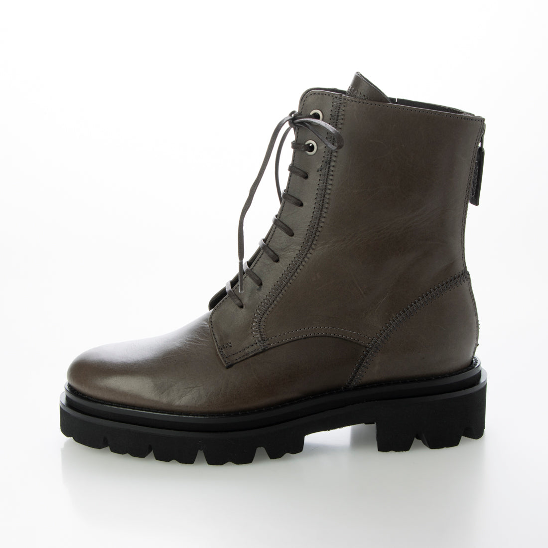 【美品】SAYA（サヤ）本革タンクソールレースアップシューズ サヤ SAYA 本革タンクソールレースアップシューズ （ブラック