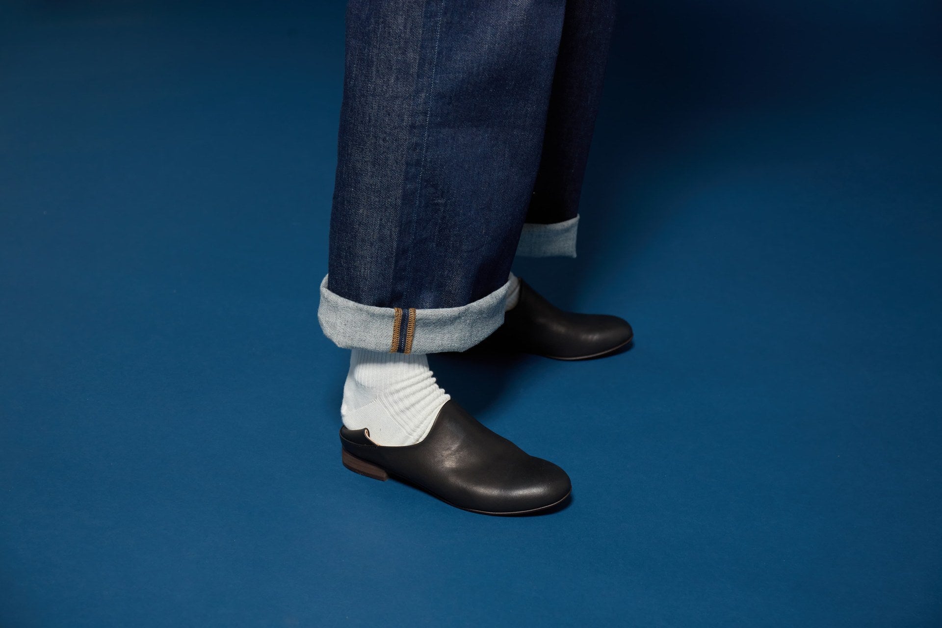 SAYA Flat genuine leather slip-on shoes