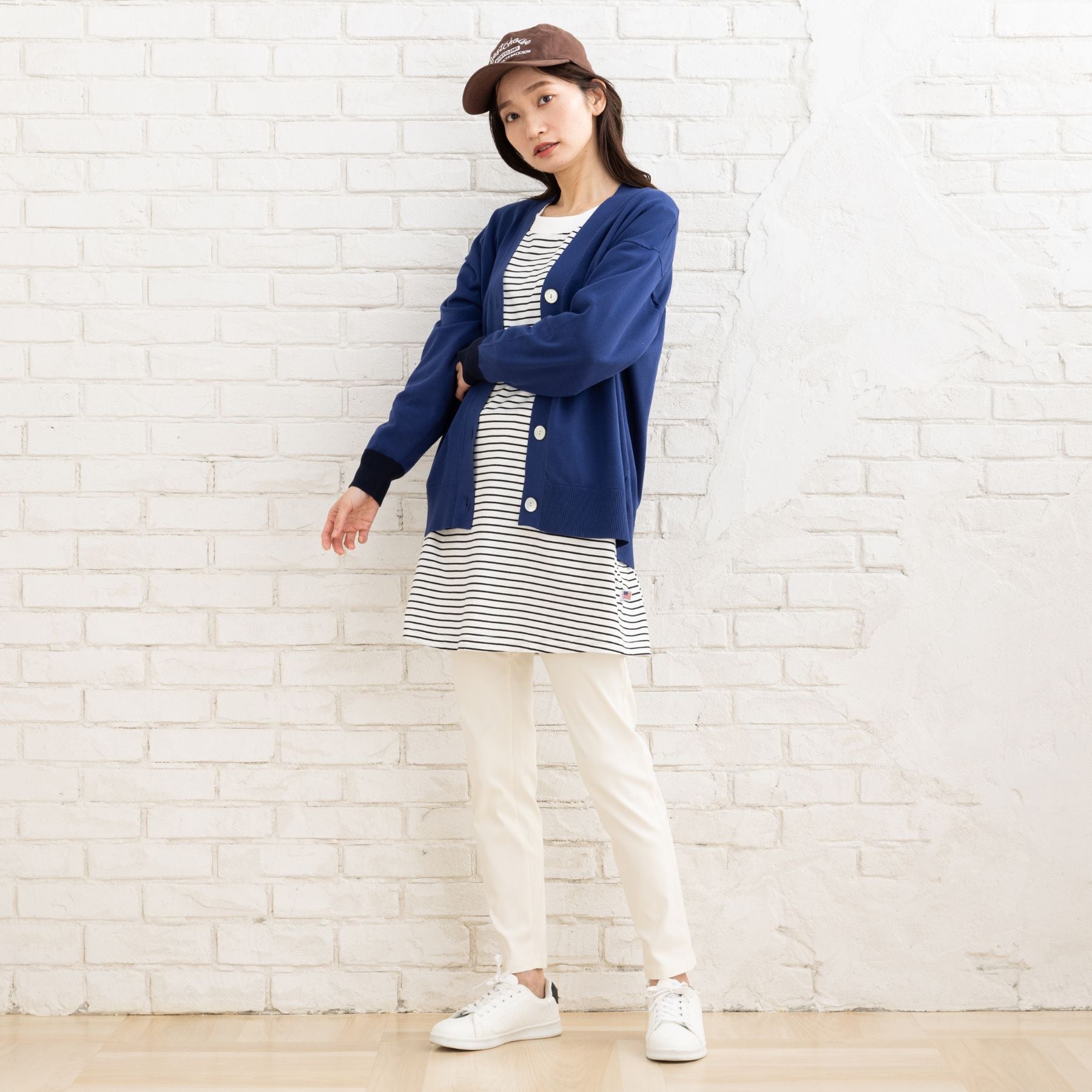 サブストリート マイスタンダード sabstreet my standard 【大きいサイズ】 9号・15号(M・3L) FONTLAB 袖口配色Vカーディガン （ブラック） ブラック