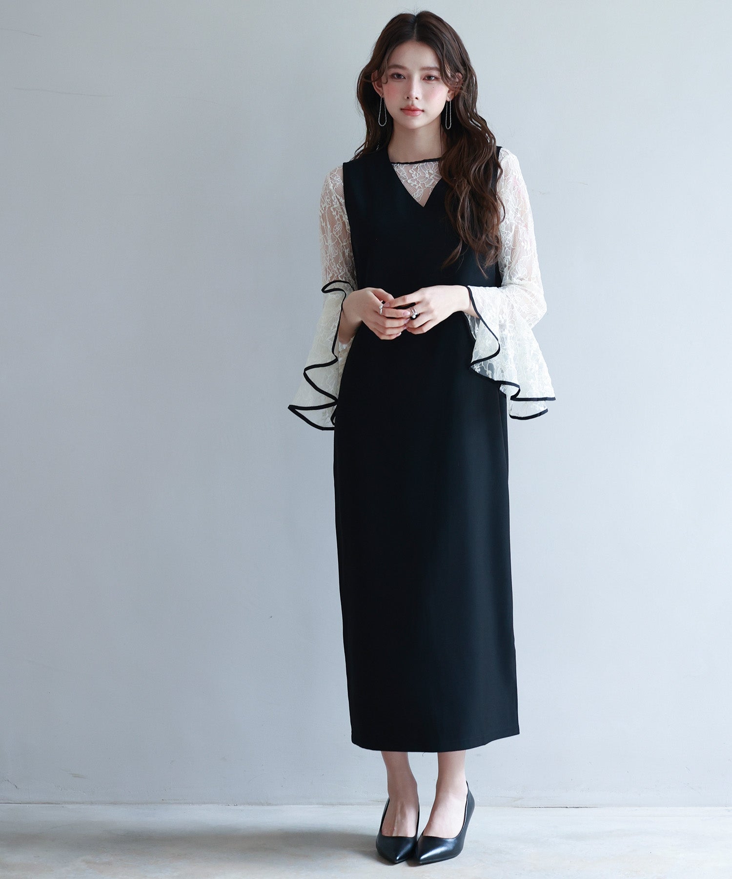 Saison de Papillon Total Lace Blouse and Dress 2-Piece Set