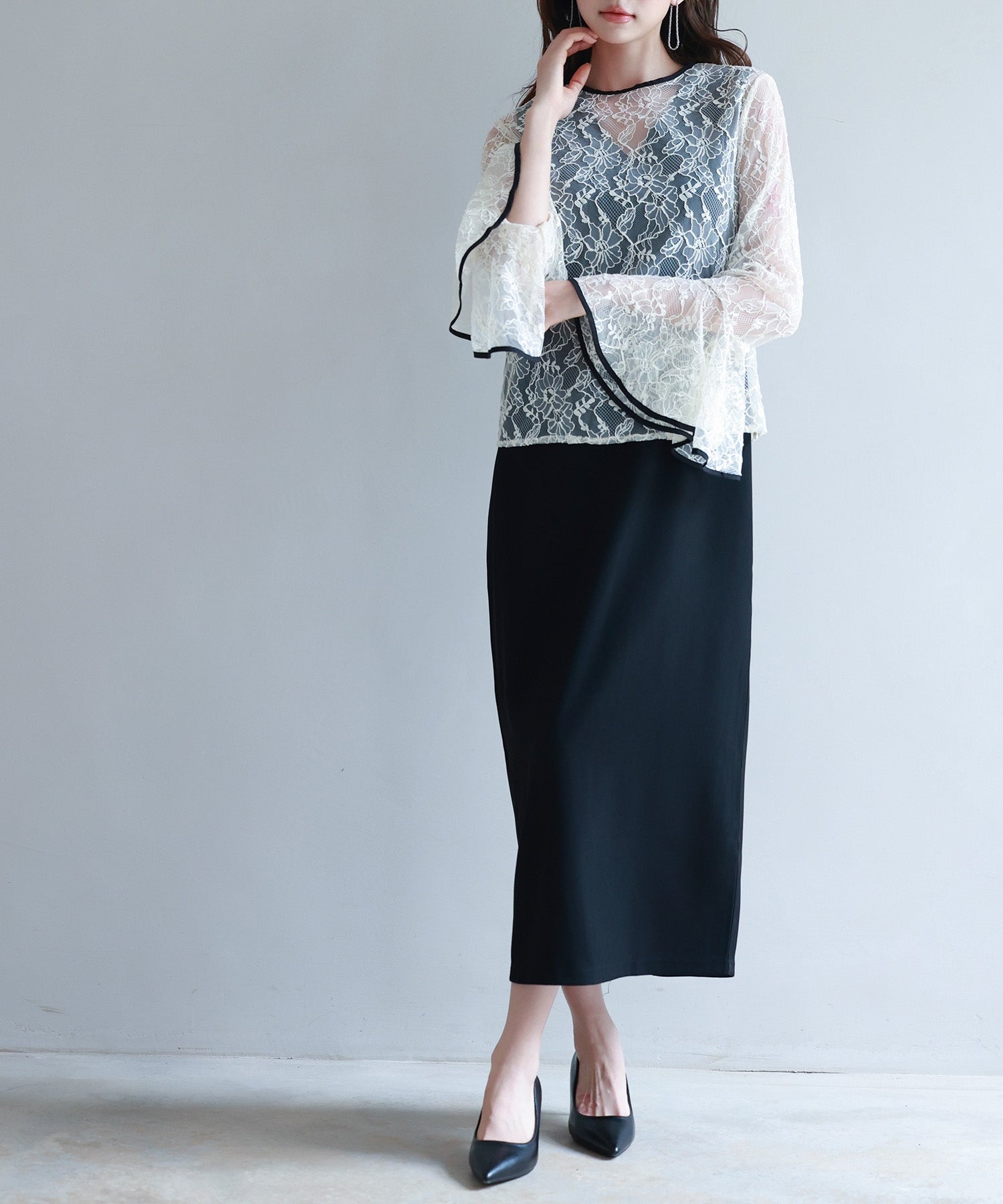 Saison de Papillon Total Lace Blouse and Dress 2-Piece Set