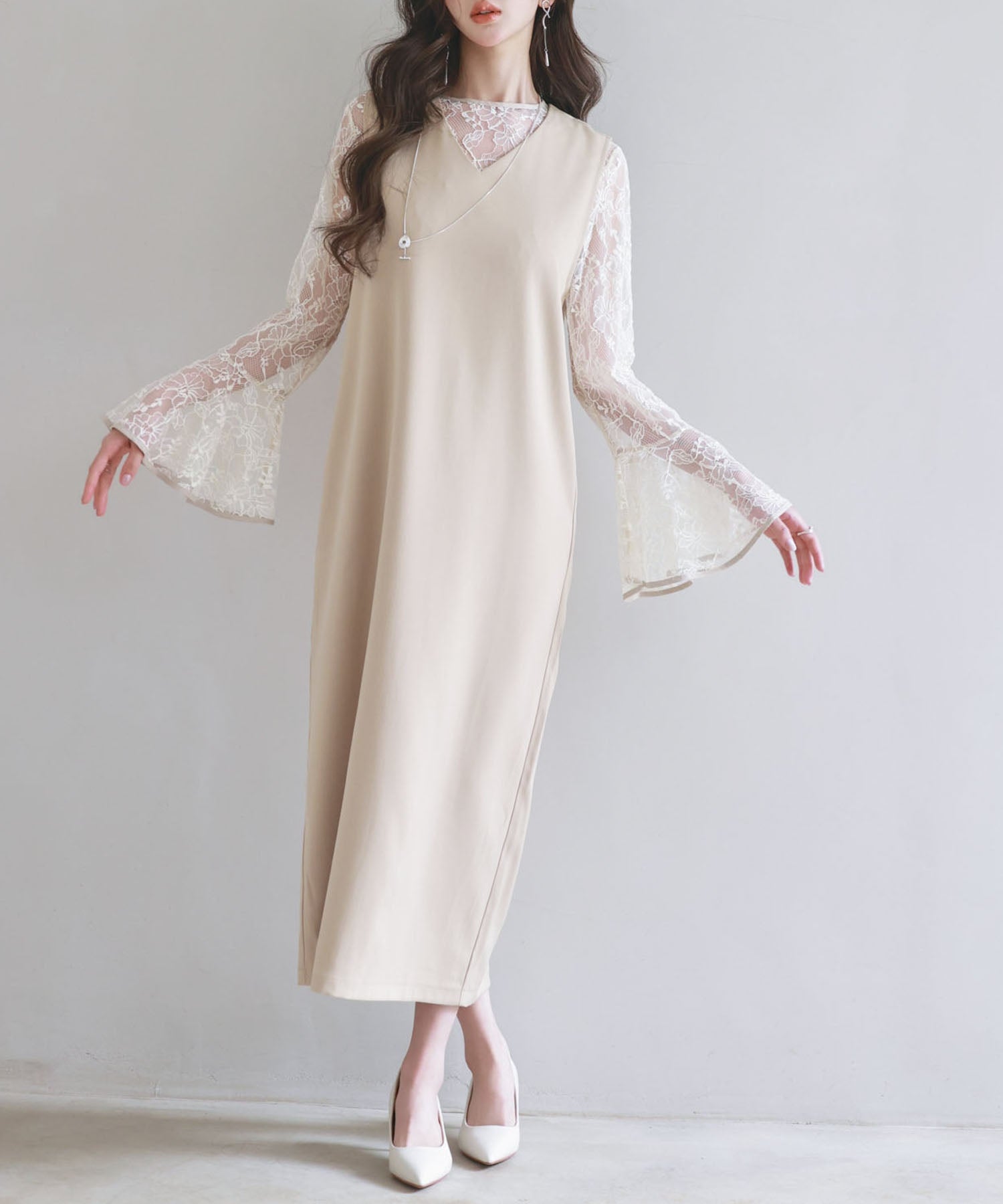 Saison de Papillon Total Lace Blouse and Dress 2-Piece Set