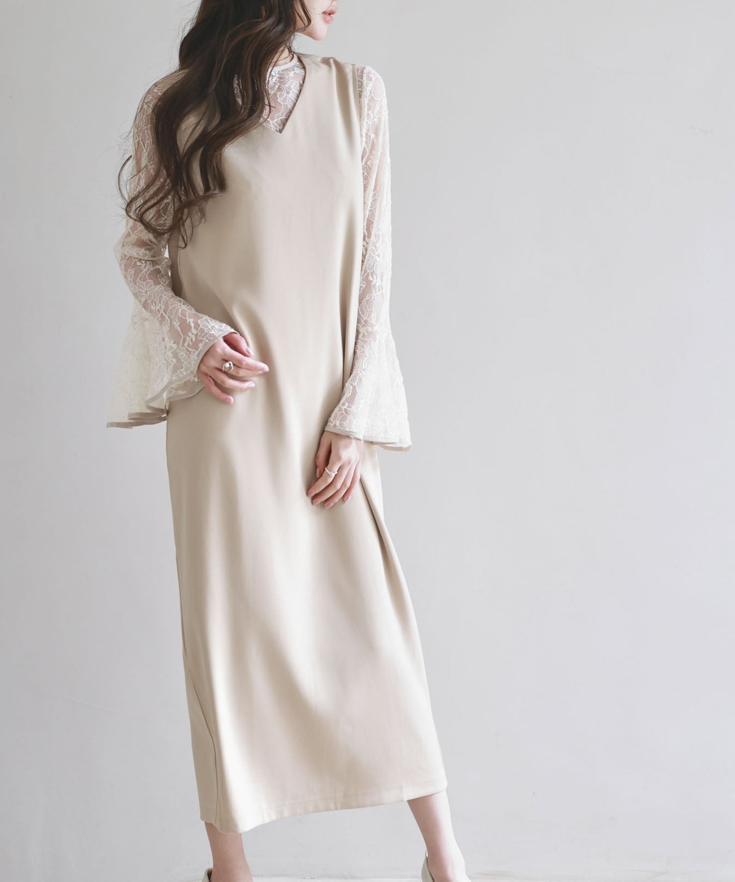 Saison de Papillon Total Lace Blouse and Dress 2-Piece Set