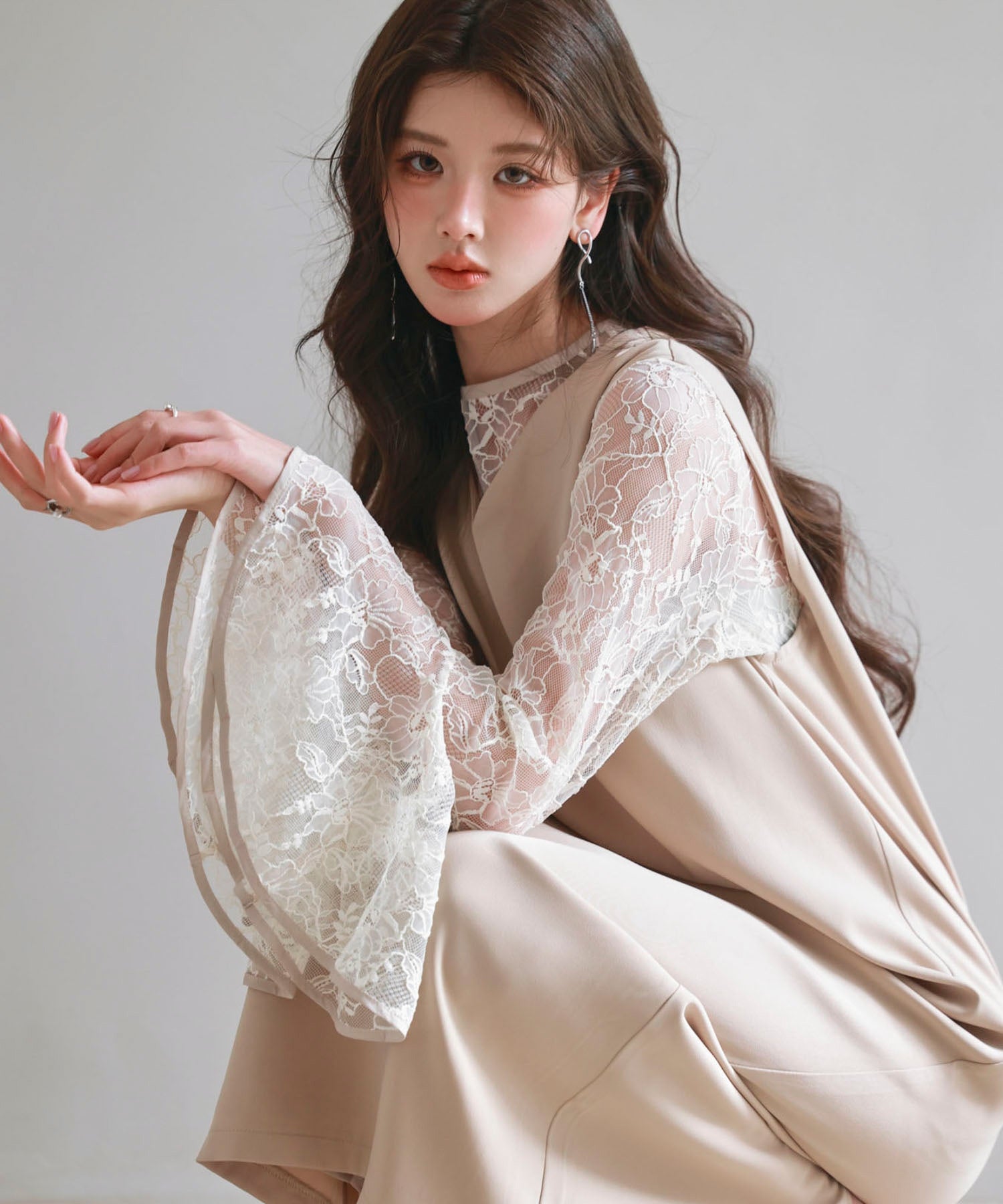 Saison de Papillon Total Lace Blouse and Dress 2-Piece Set