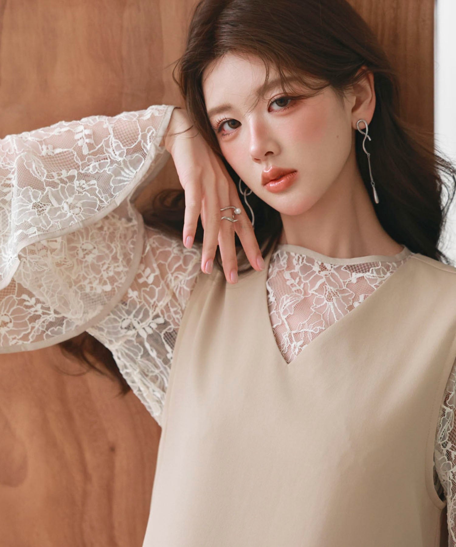 Saison de Papillon Total Lace Blouse and Dress 2-Piece Set