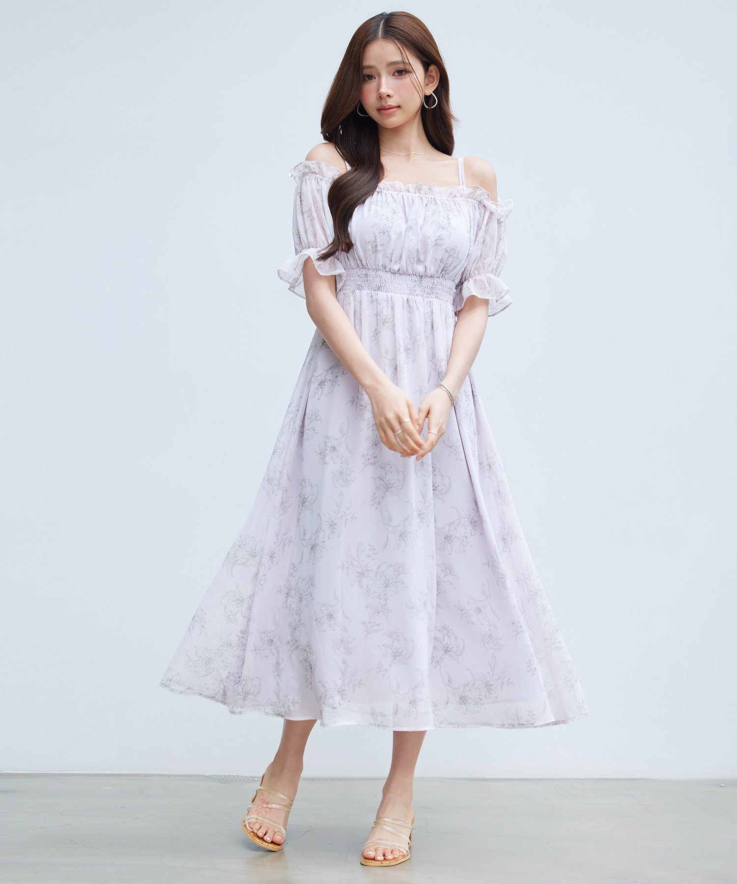 セゾンドパピヨン SAISON DE PAPILLON オフショルダー花柄シフォンワンピース （ラベンダー） ラベンダー