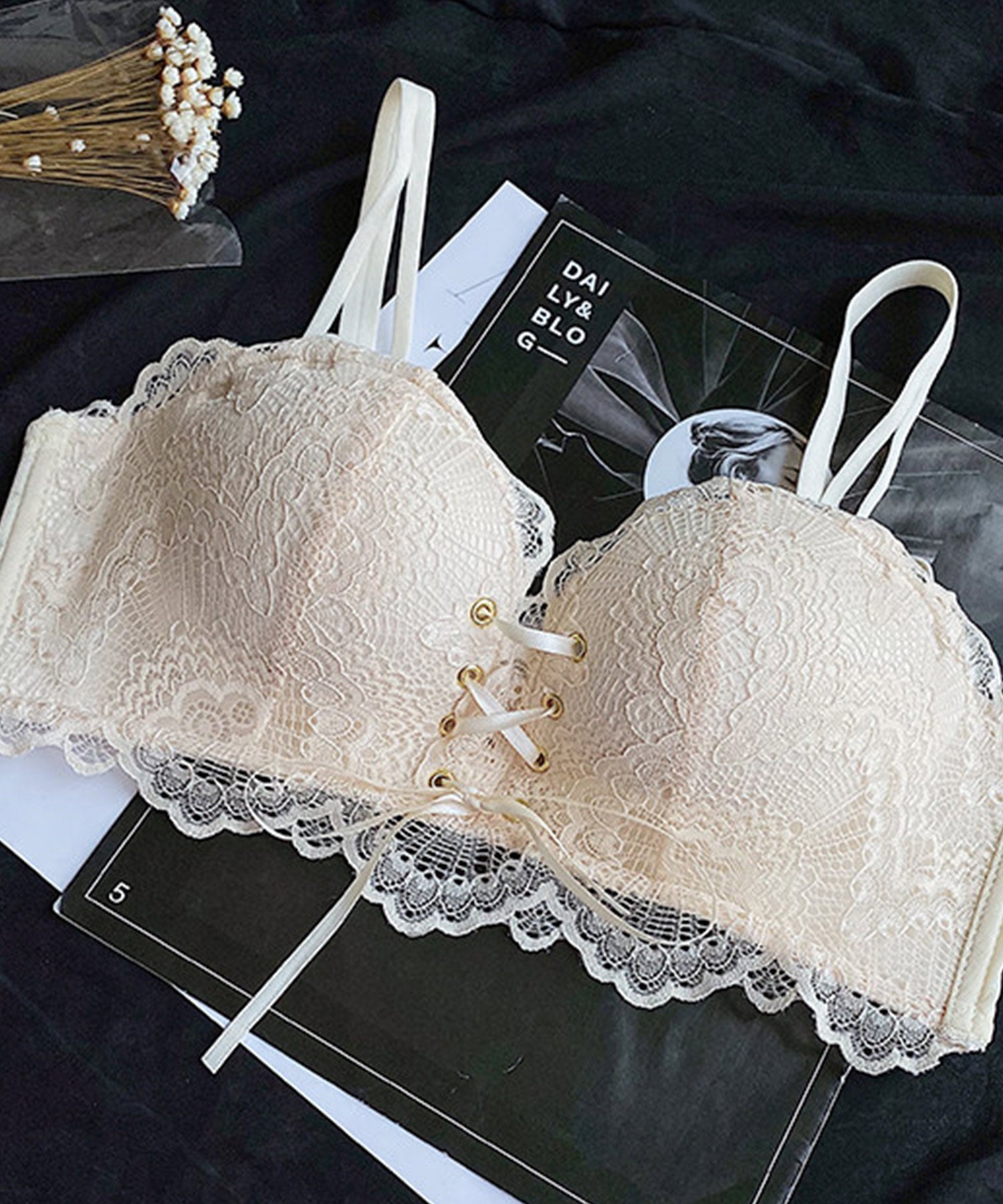 セゾンドパピヨン SAISON DE PAPILLON バスト悩みを解消するブラとショーツのセット【返品不可商品】 （ベージュ） ベージュ