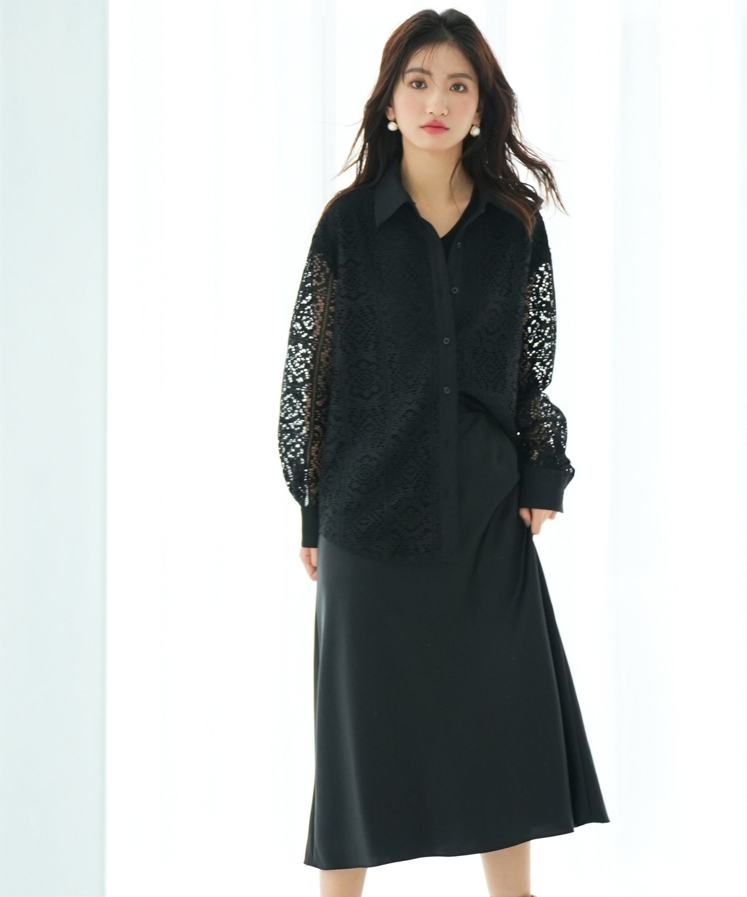 SAISON DE PAPILLON Lace-up Oversized Shirt