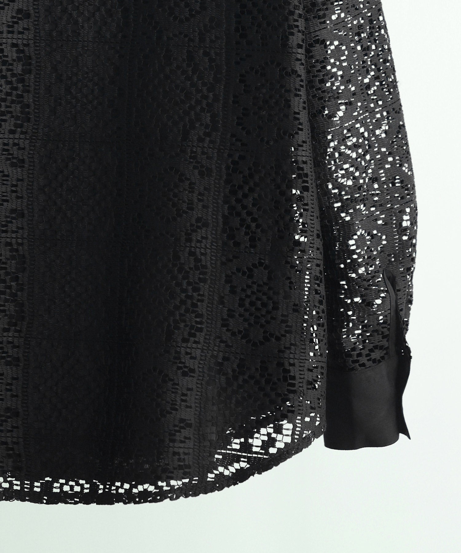 SAISON DE PAPILLON Lace-up Oversized Shirt