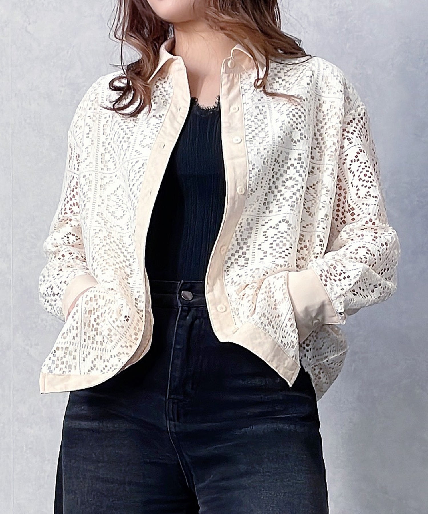 SAISON DE PAPILLON Lace-up Oversized Shirt