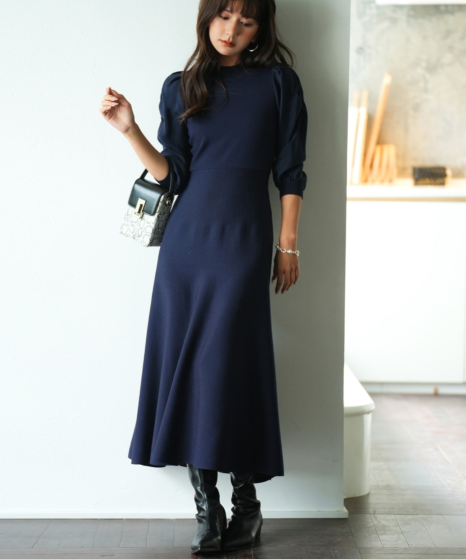 セゾンドパピヨン SAISON DE PAPILLON Aラインドッキングニットワンピース （ネイビー） ネイビー