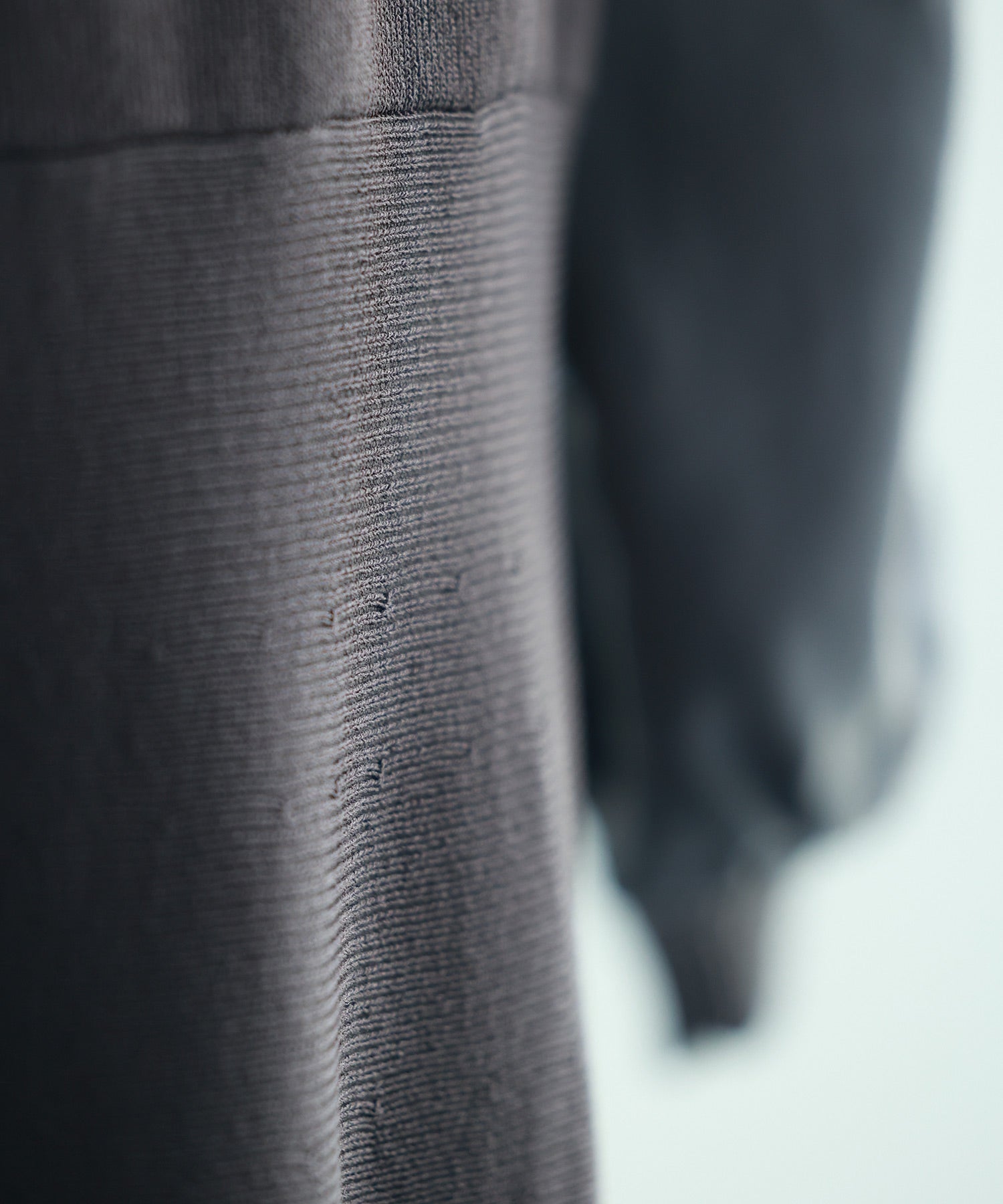 セゾンドパピヨン SAISON DE PAPILLON Aラインドッキングニットワンピース （ネイビー） ネイビー