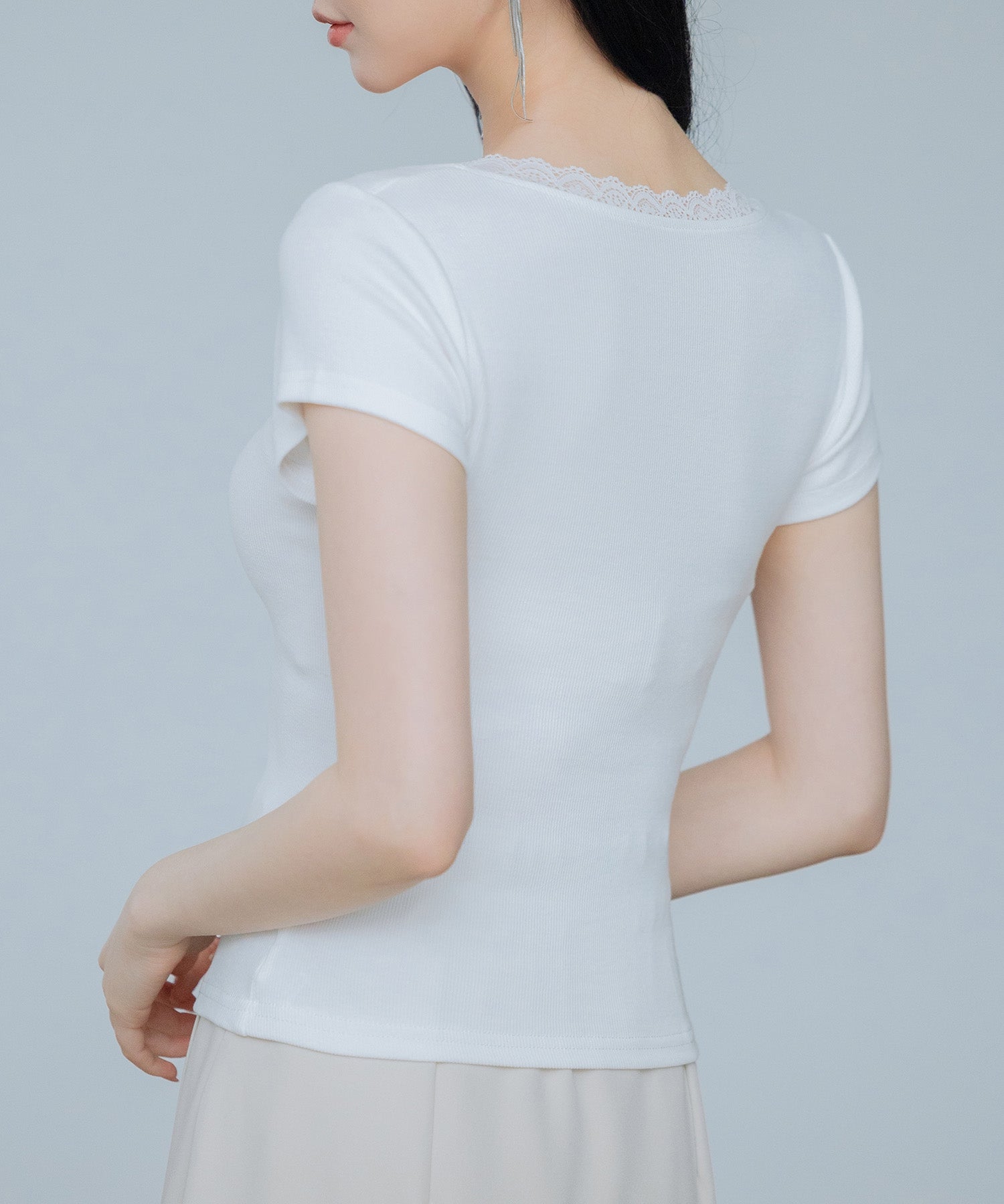 セゾンドパピヨン SAISON DE PAPILLON ネックレースとリボンカットソーTシャツ