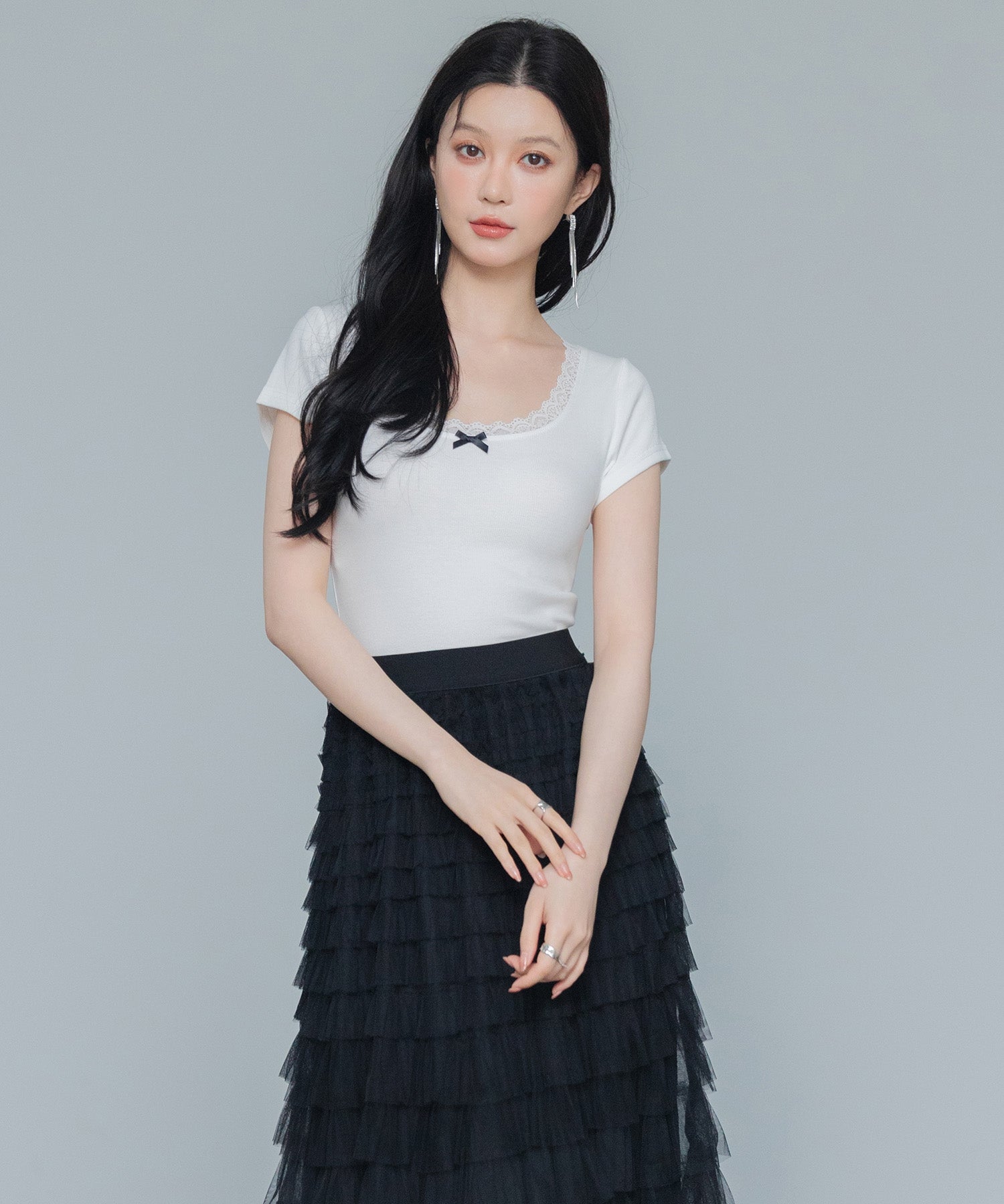 セゾンドパピヨン SAISON DE PAPILLON ネックレースとリボンカットソーTシャツ