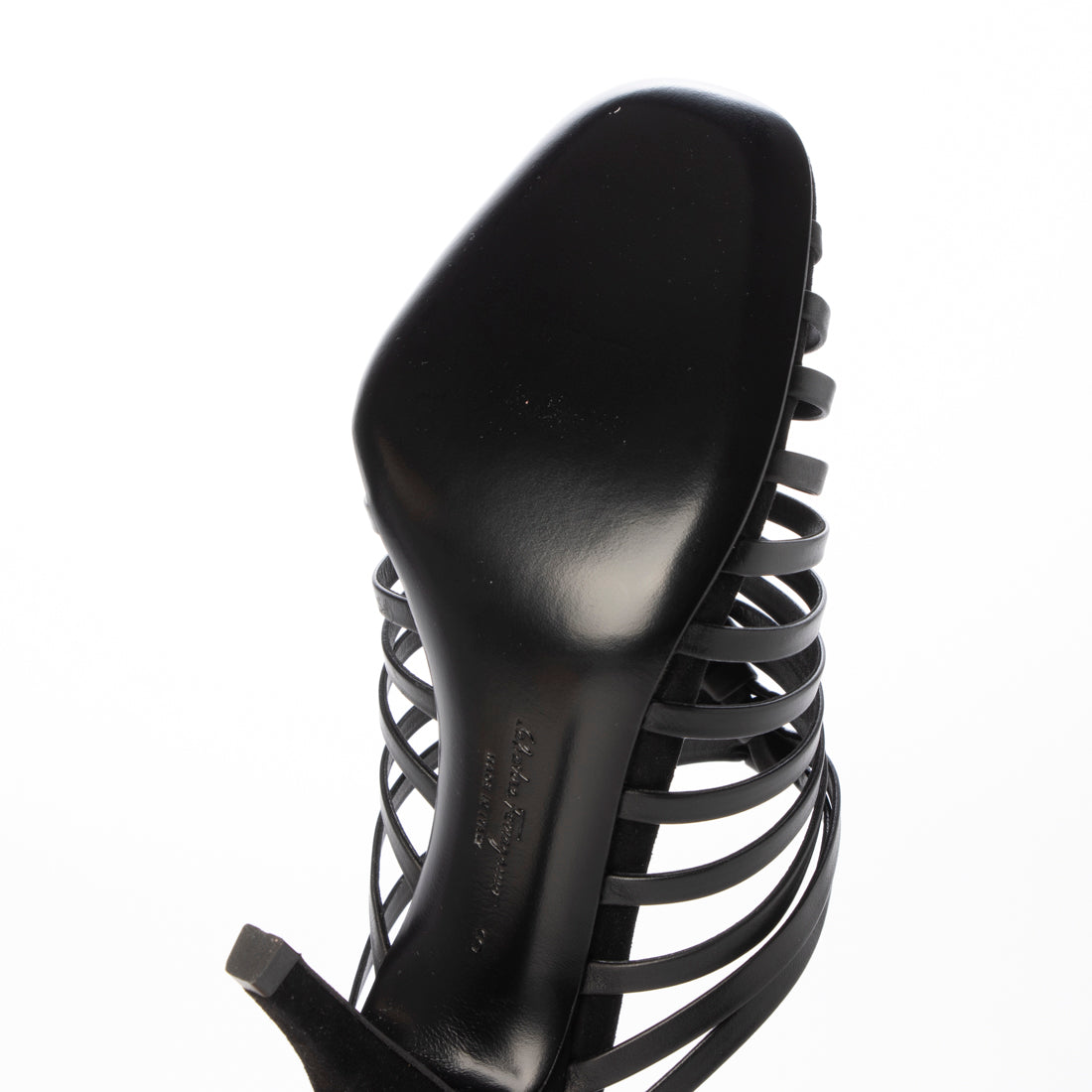 サルバトーレフェラガモ Salvatore Ferragamo 01R631 738903