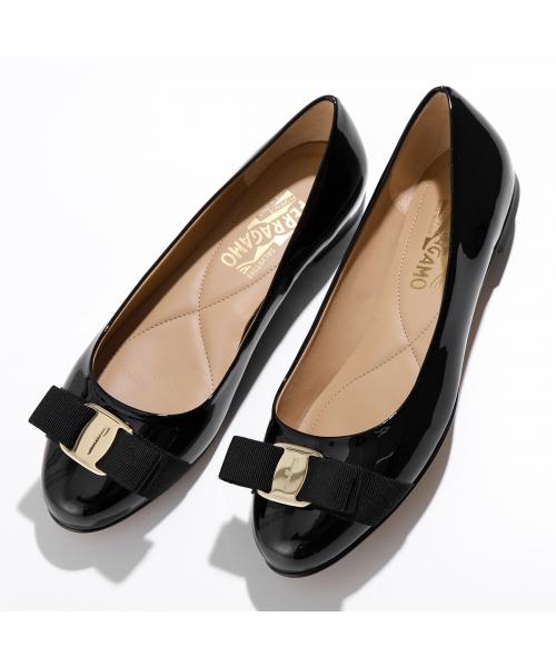 サルバトーレフェラガモ Salvatore Ferragamo SALVATORE FERRAGAMO パンプス VARINA 01 A181 （NERO/ブラック） NERO/ブラック