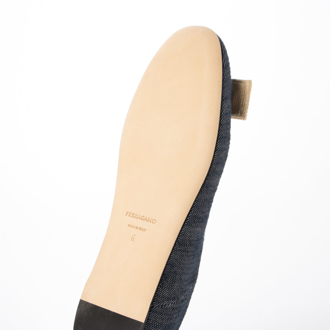 サルバトーレフェラガモ Salvatore Ferragamo VANNA DEN （DENIM） DENIM