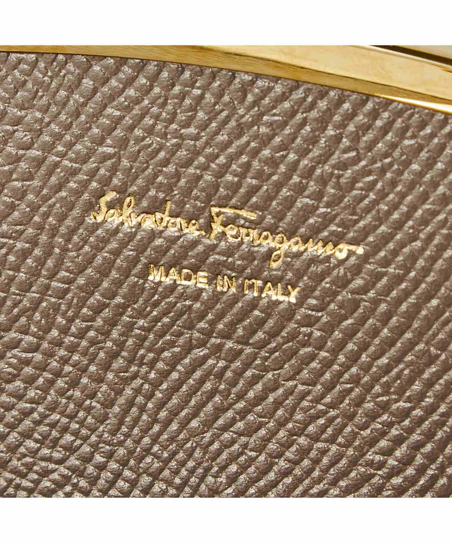 Salvatore Ferragamo FERRAGAMO Ferragamo Card Case 22D198 714931