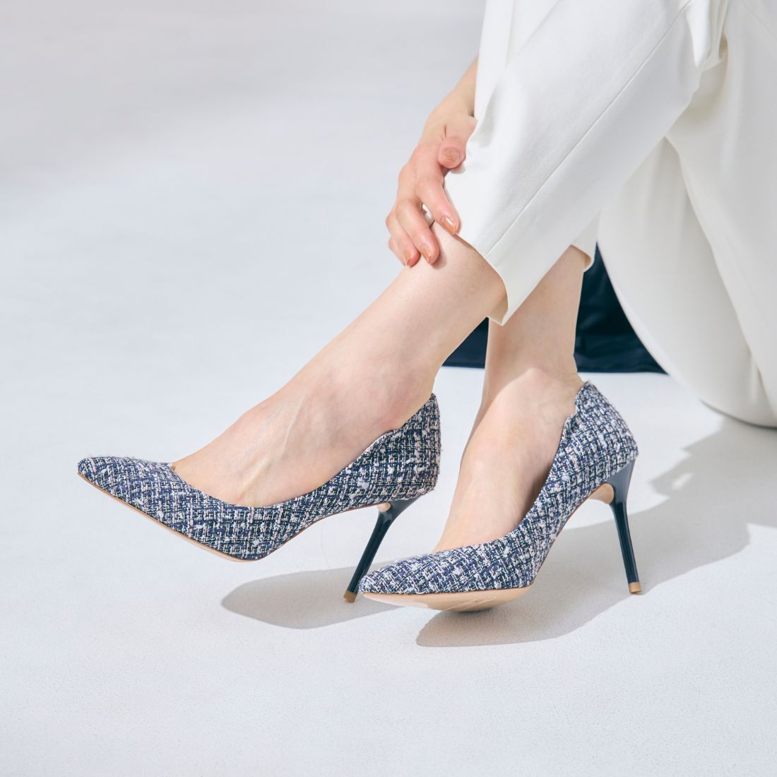 セヴン トゥエルヴ サーティ SEVEN TWELVE THIRTY スティレットヒールフラワーカットパンプス （ネイビーコンビ） ネイビーコンビ