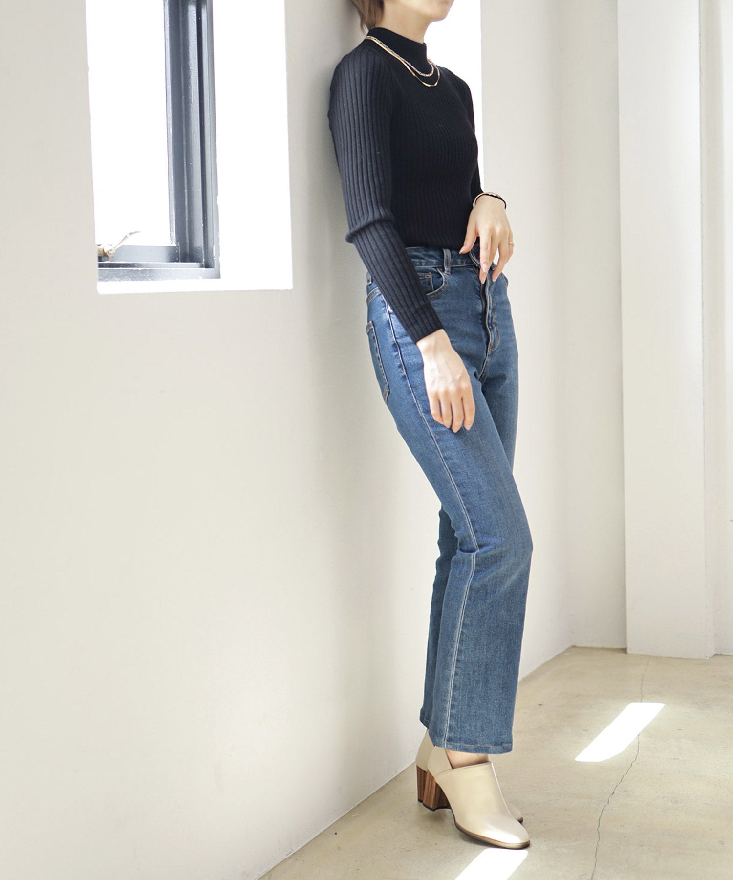 SESTO Wood Heel Booties