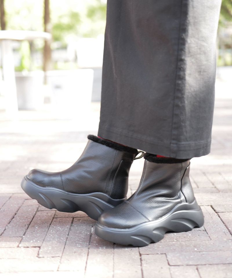 セスト SESTO インナーファーの厚底ムートンスニーカーブーツ