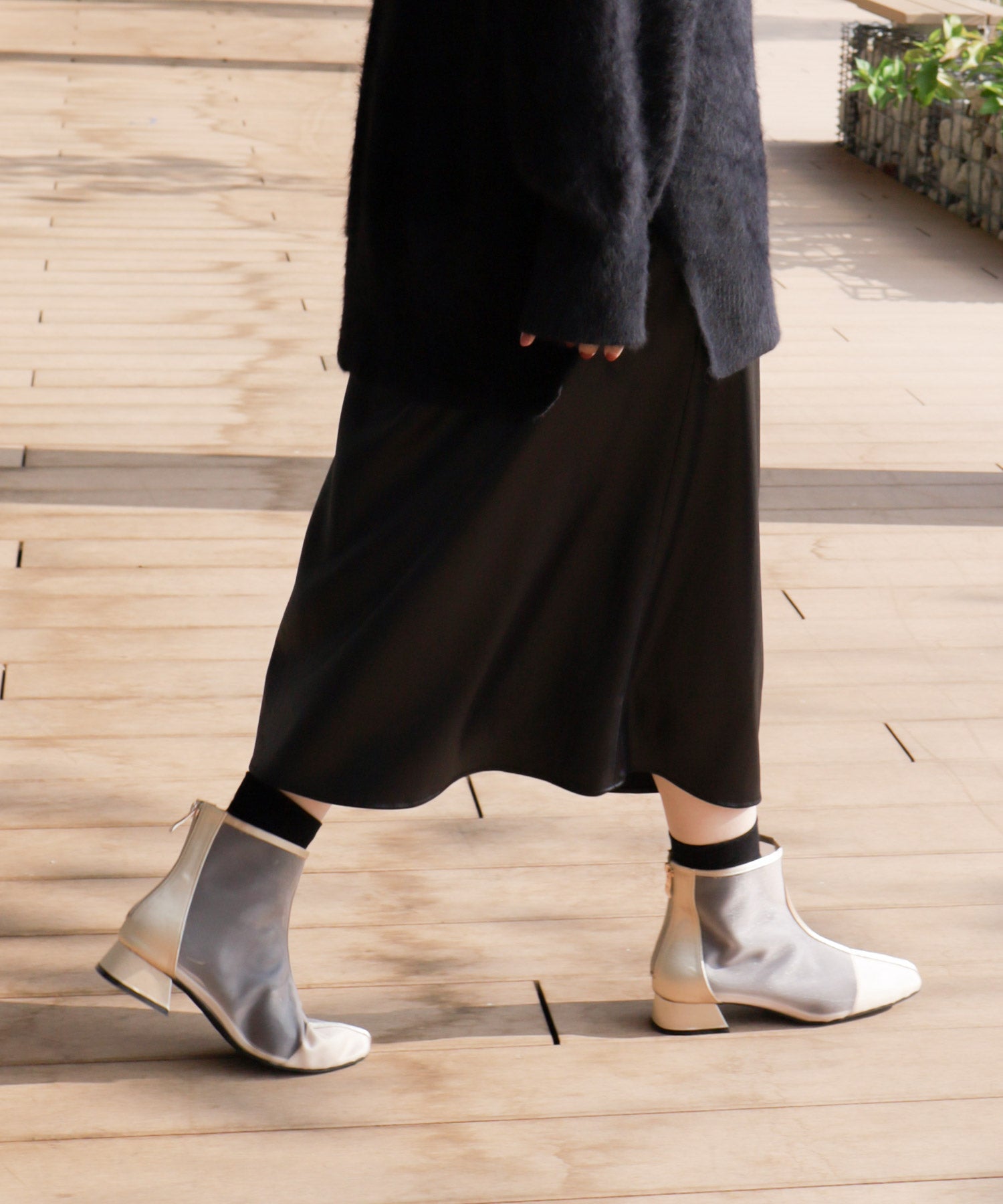 SESTO Sheer Short Boots