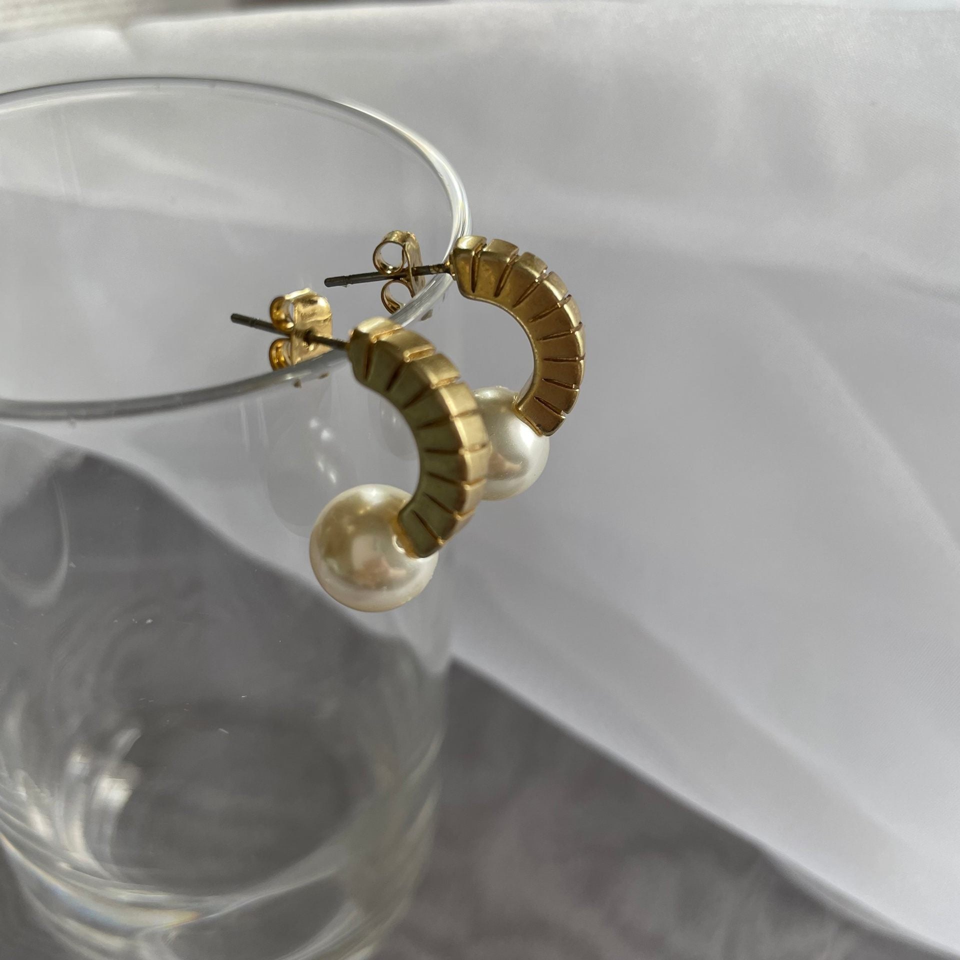 シースキー seasukii パールマットピアス （ゴールド） ゴールド