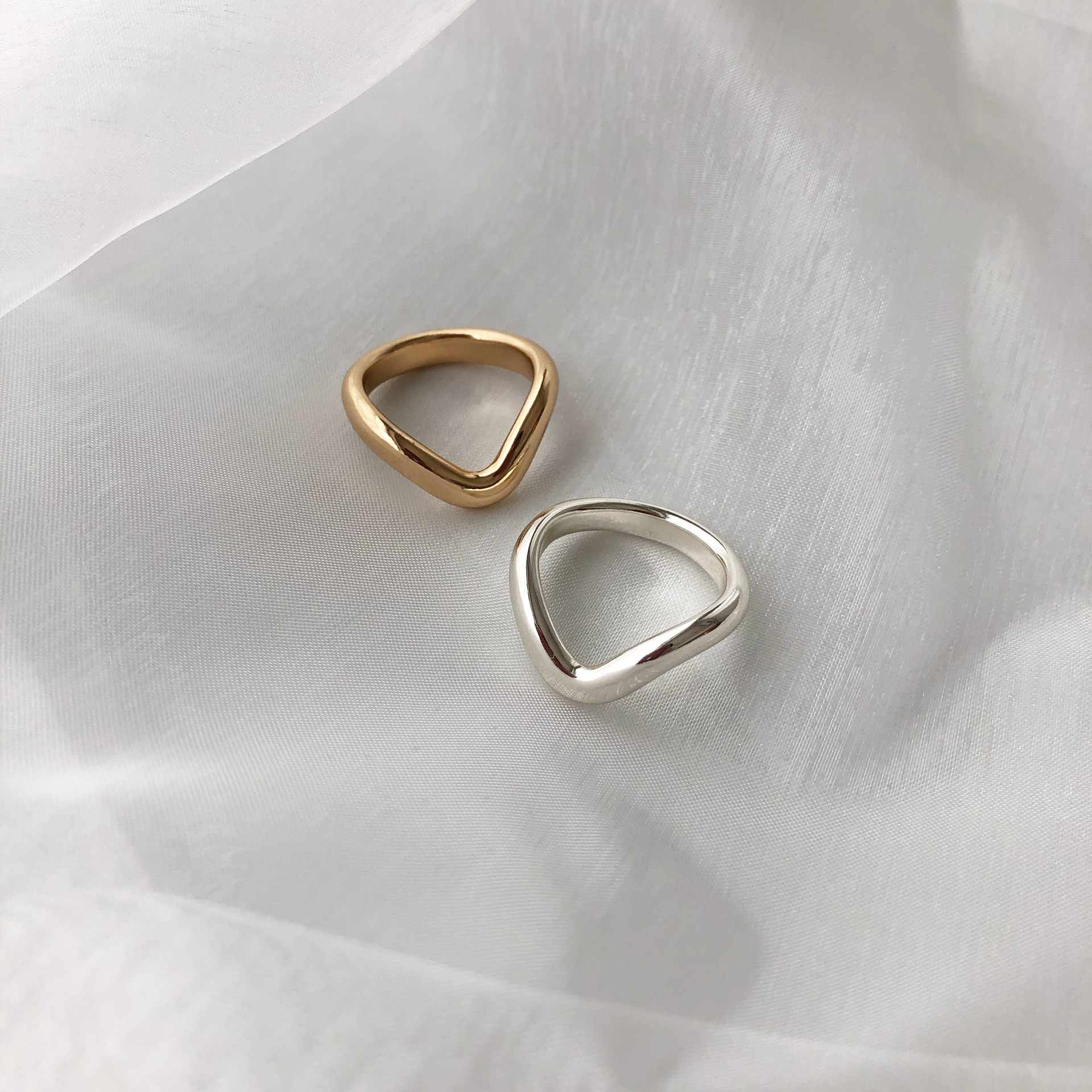 Seasuki Wave Ring
