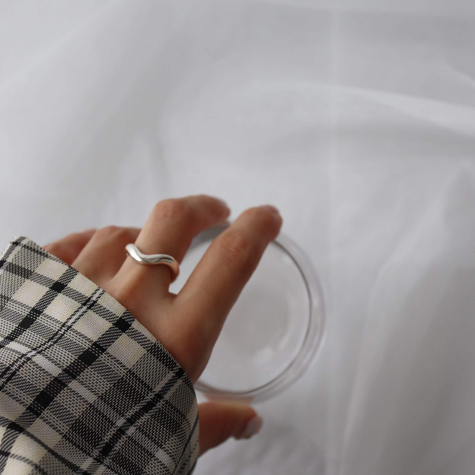 Seasuki Wave Ring