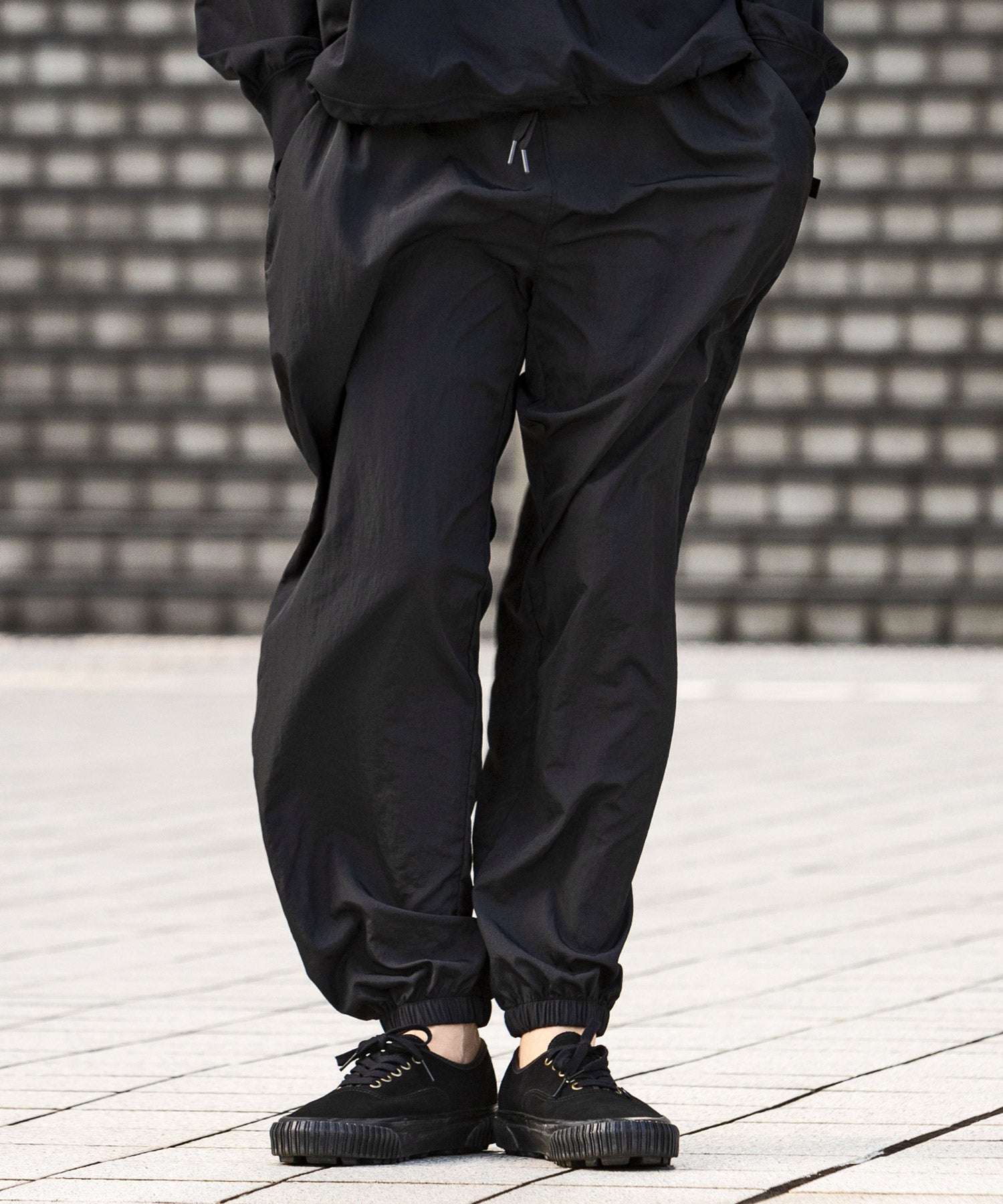 プラスフェニックス +phenix WASHER PANTS ワッシャーパンツ(軽量 / 撥水加工) （ブラック） ブラック