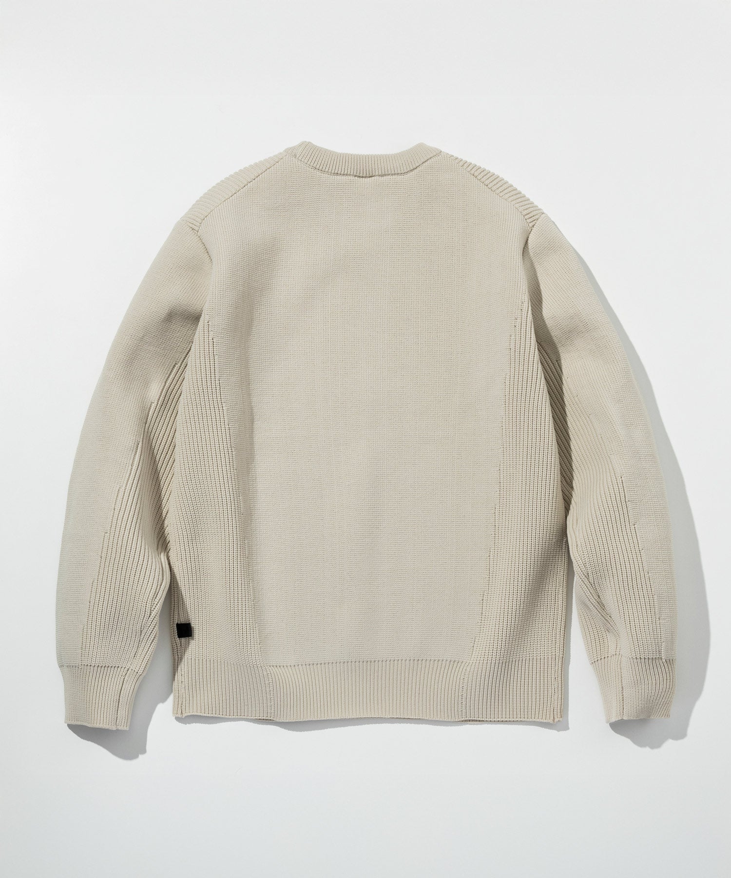プラスフェニックス +phenix 【WEB・直営店限定】HYBRID KNIT LONGSLEEVE PULLOVER ハイブリッド ニット ロングスリーブ プルオーバー（軽量/通気性） （IVORY） IVORY