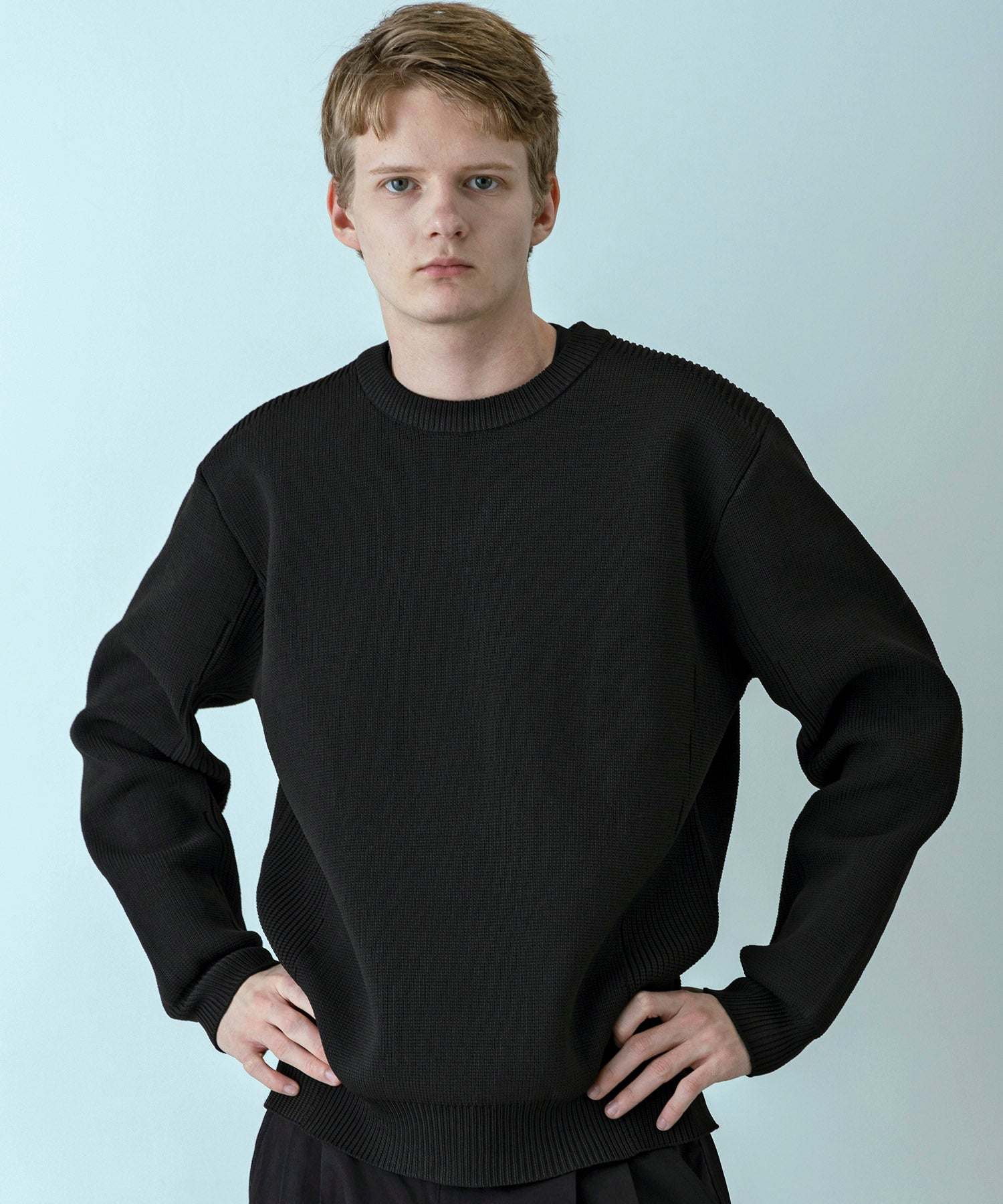 プラスフェニックス +phenix 【WEB・直営店限定】HYBRID KNIT LONGSLEEVE PULLOVER ハイブリッド ニット ロングスリーブ プルオーバー（軽量/通気性） （BLACK） BLACK