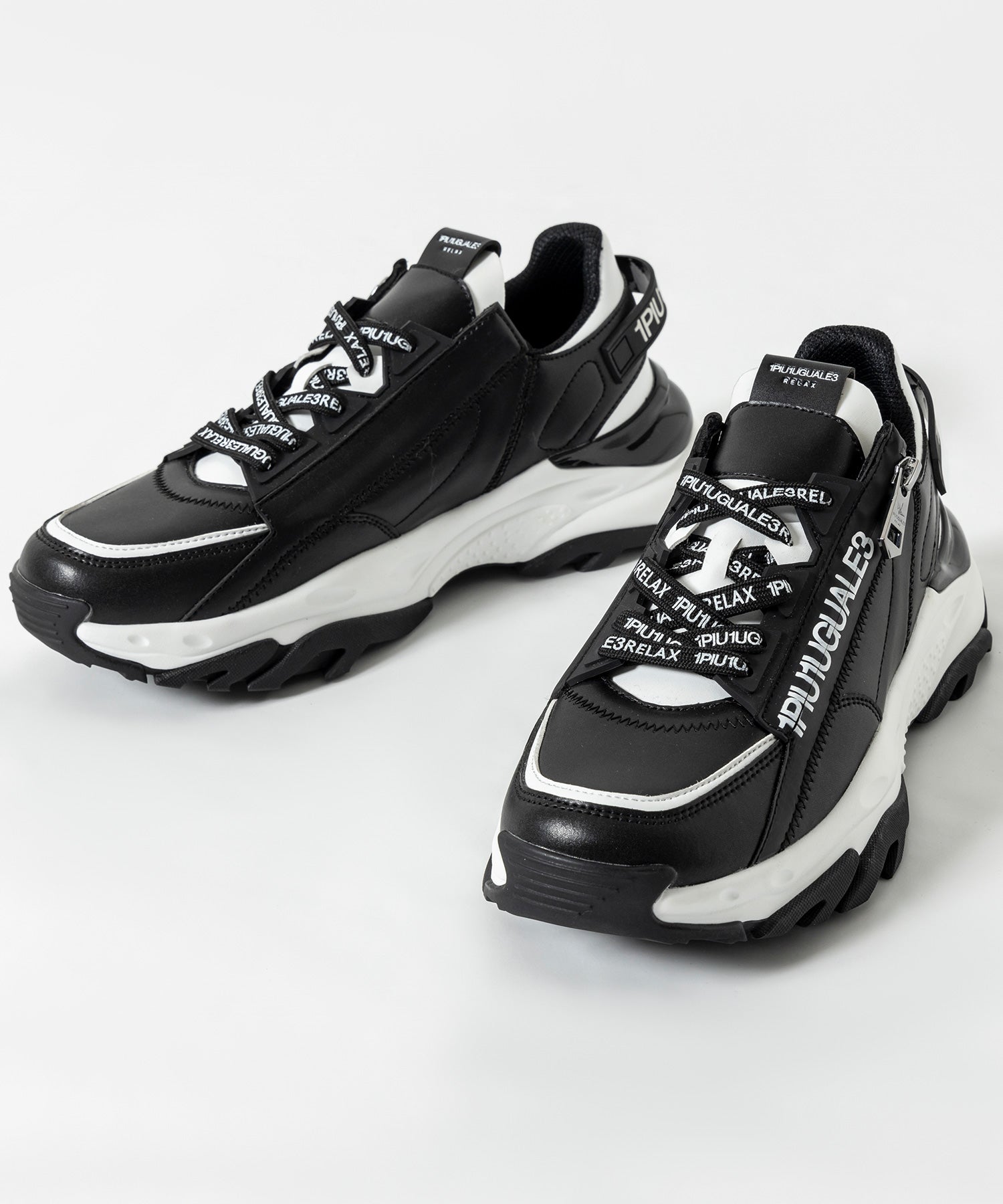 Uno Piu Uno Uguale Tre Relax 1PIU1UGUALE3 RELAX Zip Logo Sports Sneakers