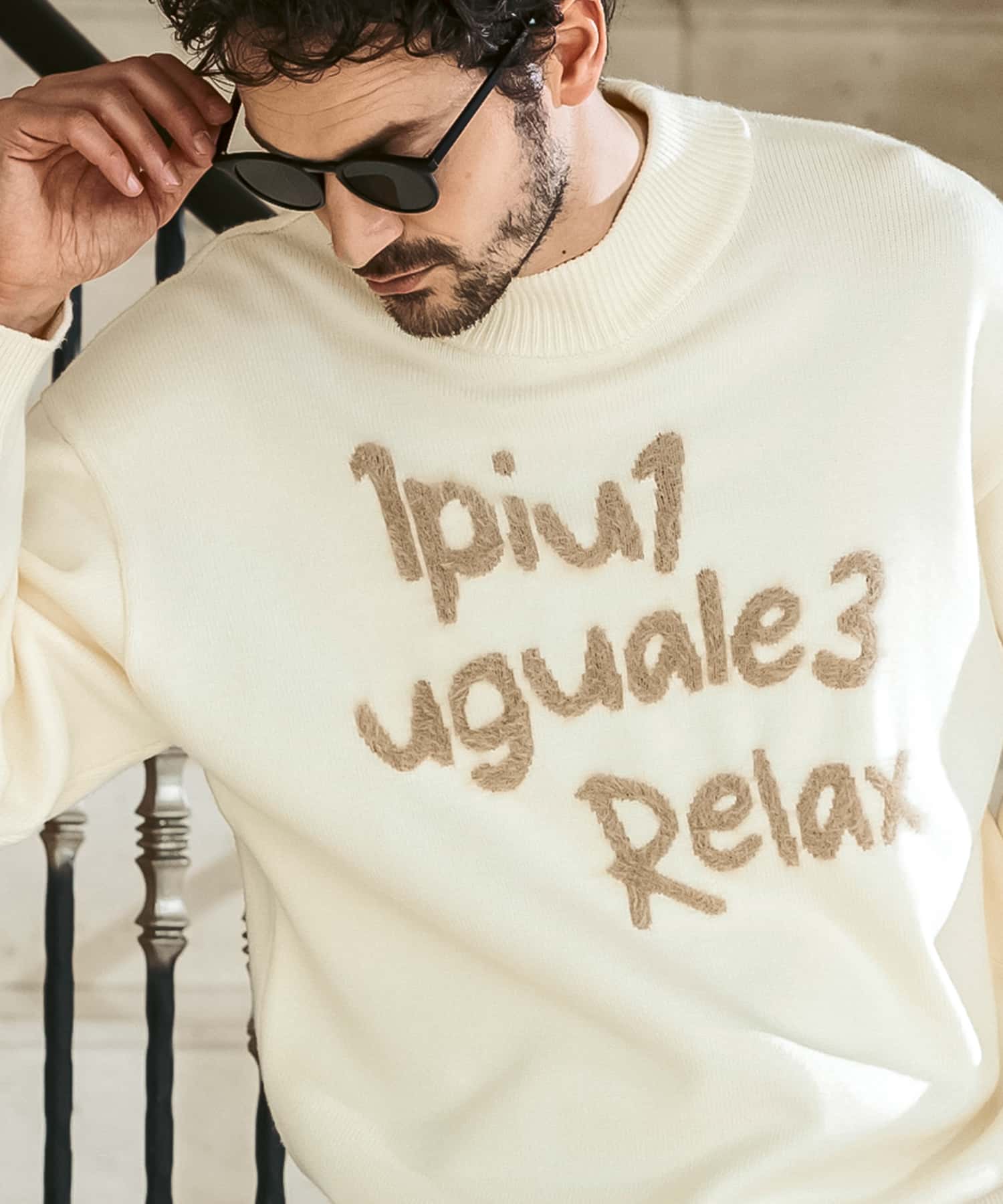 ウノ ピゥ ウノ ウグァーレ トレ リラックス 1PIU1UGUALE3 RELAX 1PIU1UGUALE3 RELAX(ウノピゥウノウグァーレトレ リラックス)シャギーロゴクルーネックニット （ブラック）【雑誌LEON掲載】 ブラック