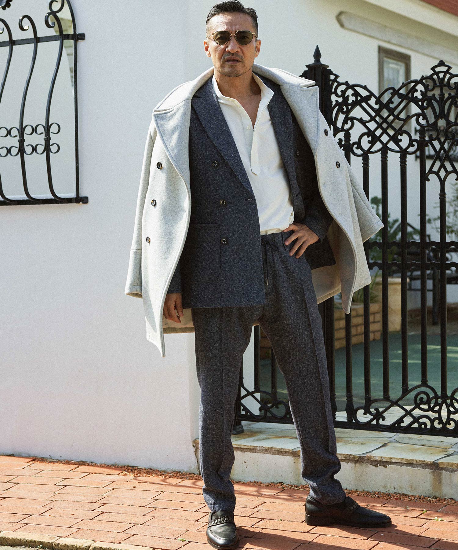 Uno Piu Uno Uguale Tre Relax Double-Breasted Wool Middle Coat