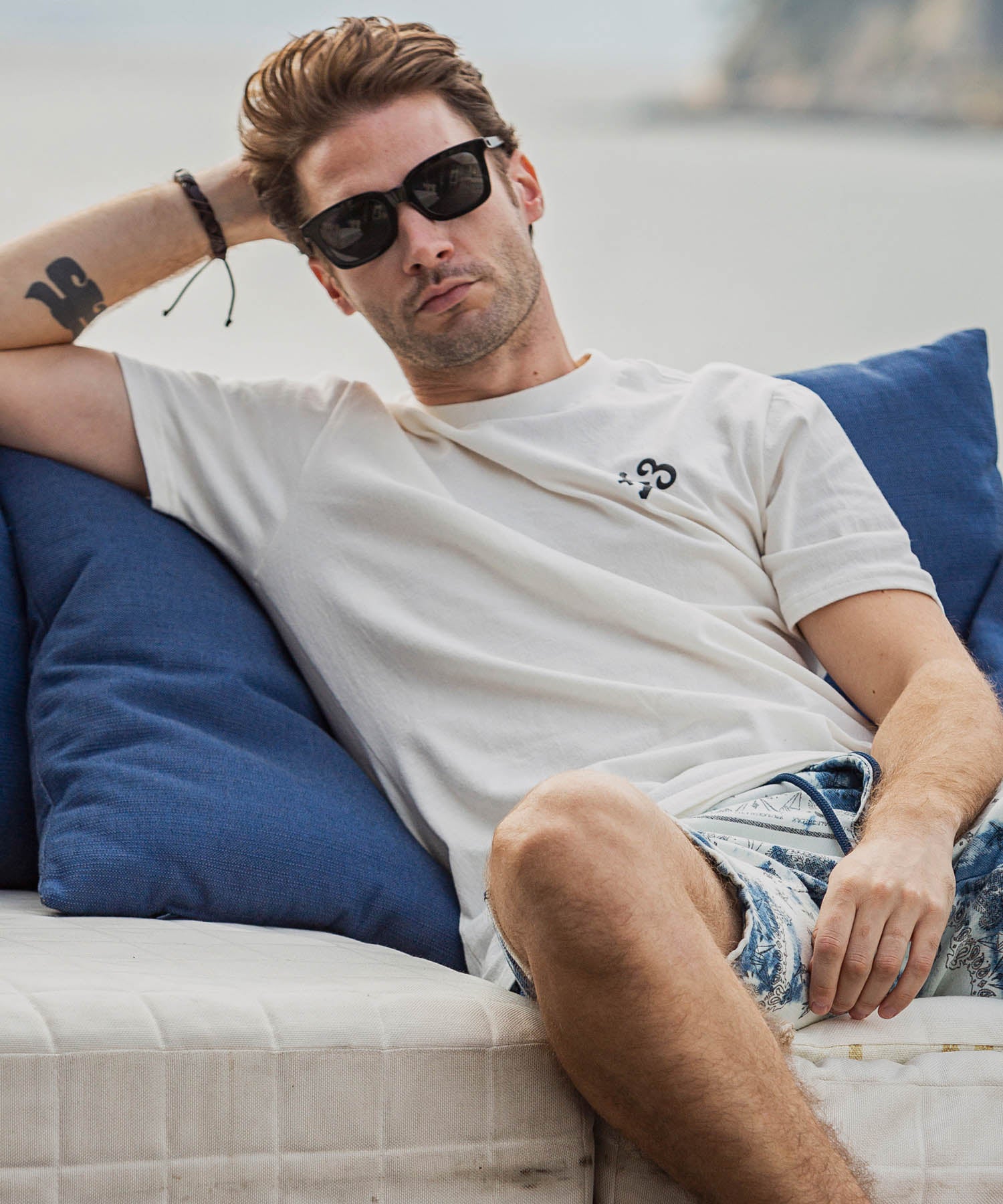 ウノ ピゥ ウノ ウグァーレ トレ リラックス 1PIU1UGUALE3 RELAX ピグメント半袖Tシャツ （ホワイト） ホワイト