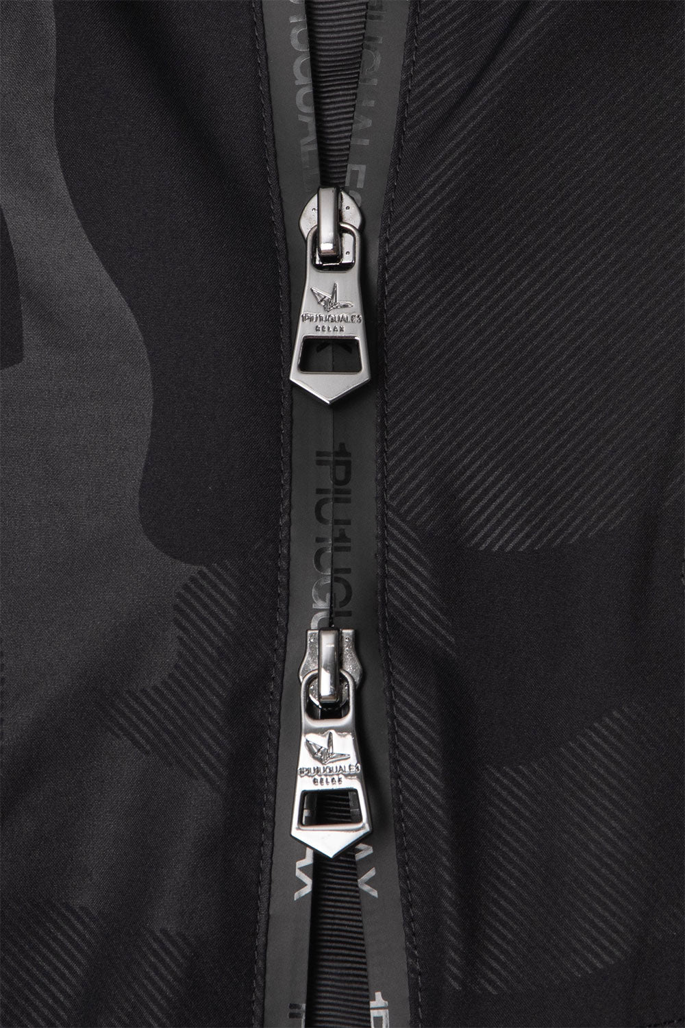 ウノ ピゥ ウノ ウグァーレ トレ リラックス 1PIU1UGUALE3 RELAX トラックジャケット WINDSTOPPER プロダクト by GORE-TEX LABS /ウィンドストッパー/ゴアテックス （ブラックカモ） ブラックカモ