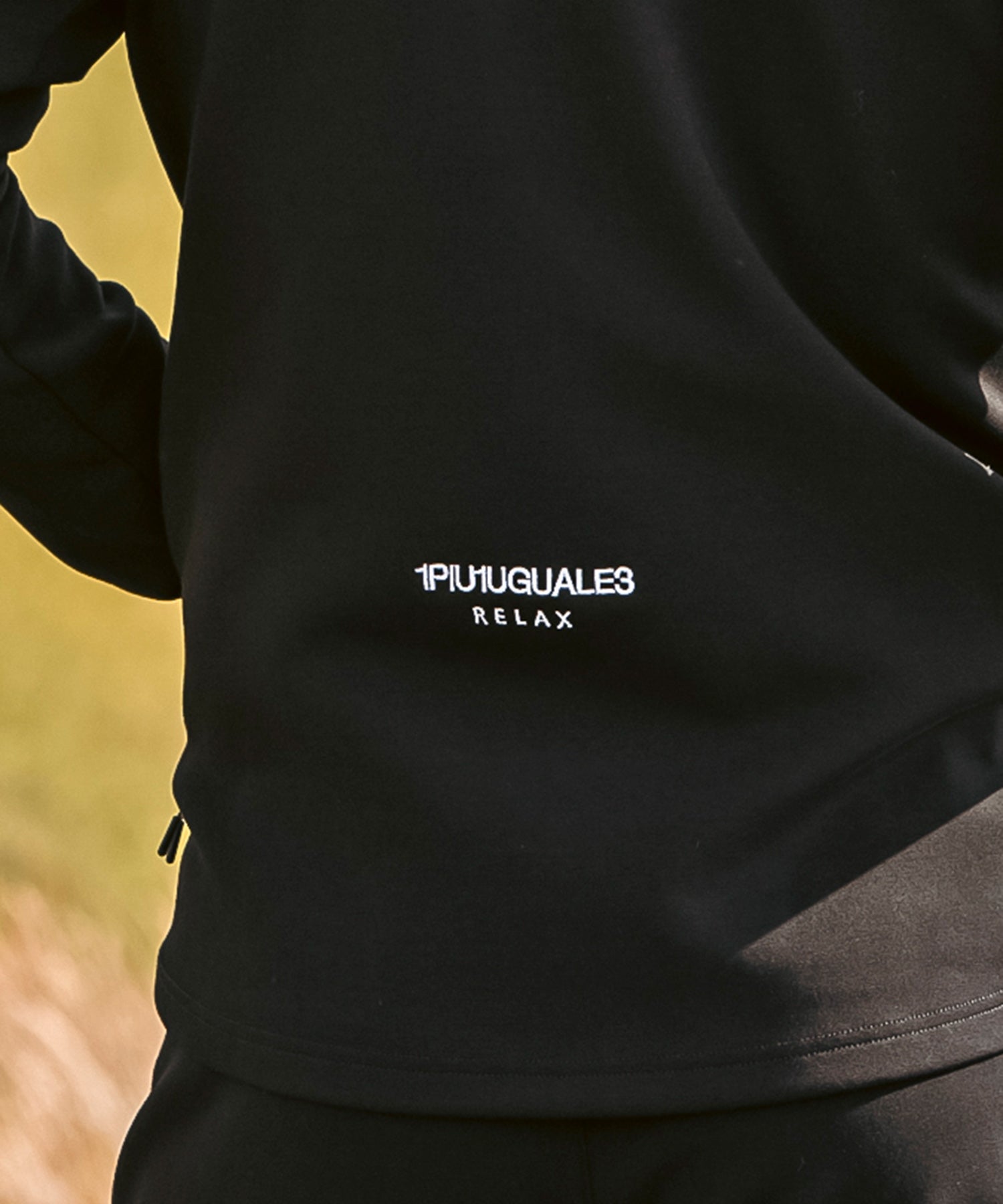 ウノ ピゥ ウノ ウグァーレ トレ リラックス 1PIU1UGUALE3 RELAX パイピング スムースジップパーカー (ストレッチ性/伸縮性) （ブラック） ブラック