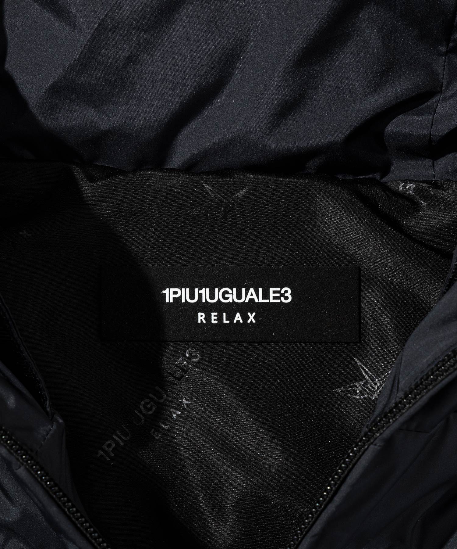 ウノ ピゥ ウノ ウグァーレ トレ リラックス 1PIU1UGUALE3 RELAX グラデーション レイヤード ダウンベスト(保温性/ストレッチ性) （ブラック） ブラック